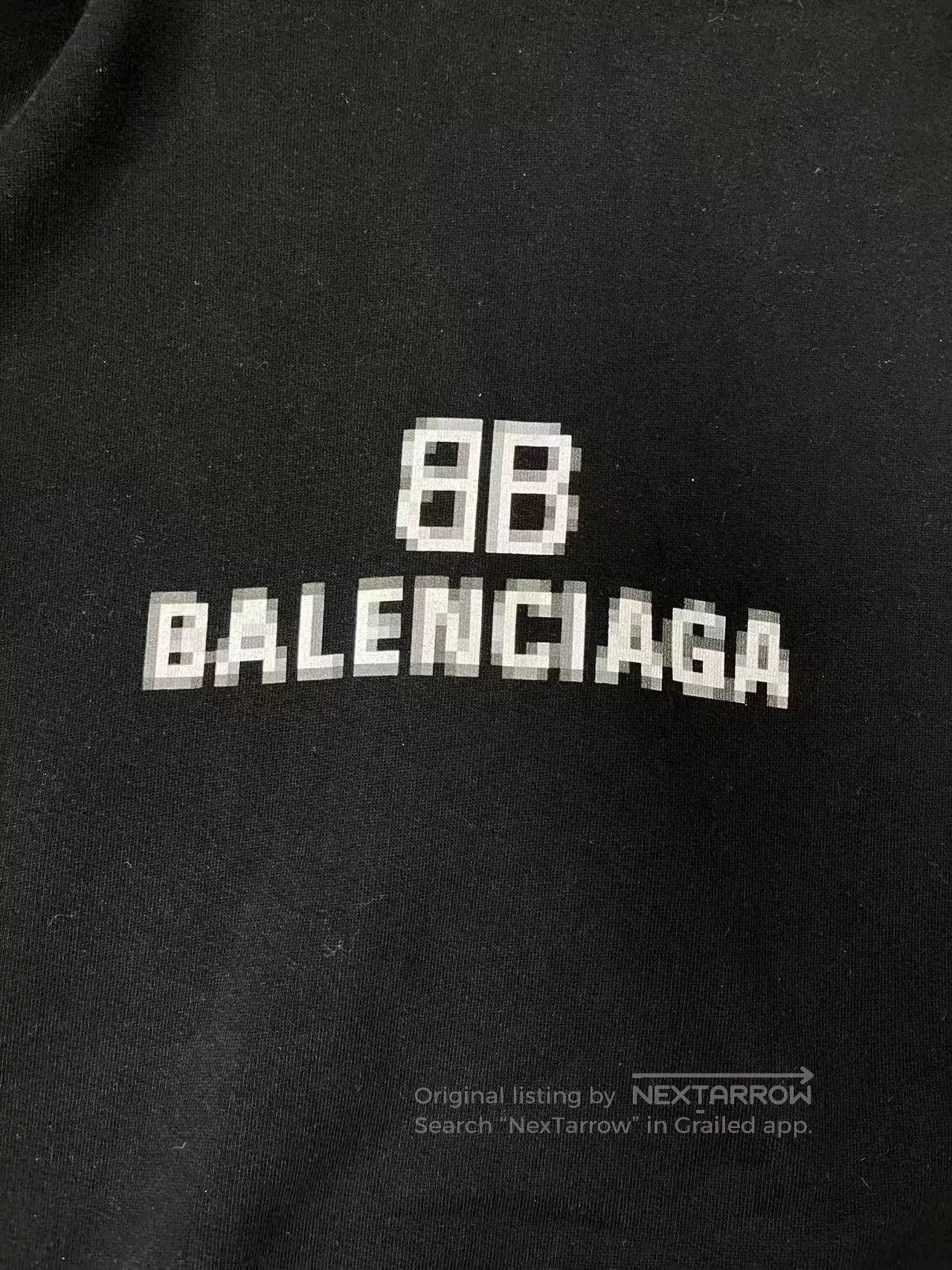 Balenciaga Balenciaga Logo Hoodie Black XS. Size US XS / EU 42 / 0 - 3 Thumbnail