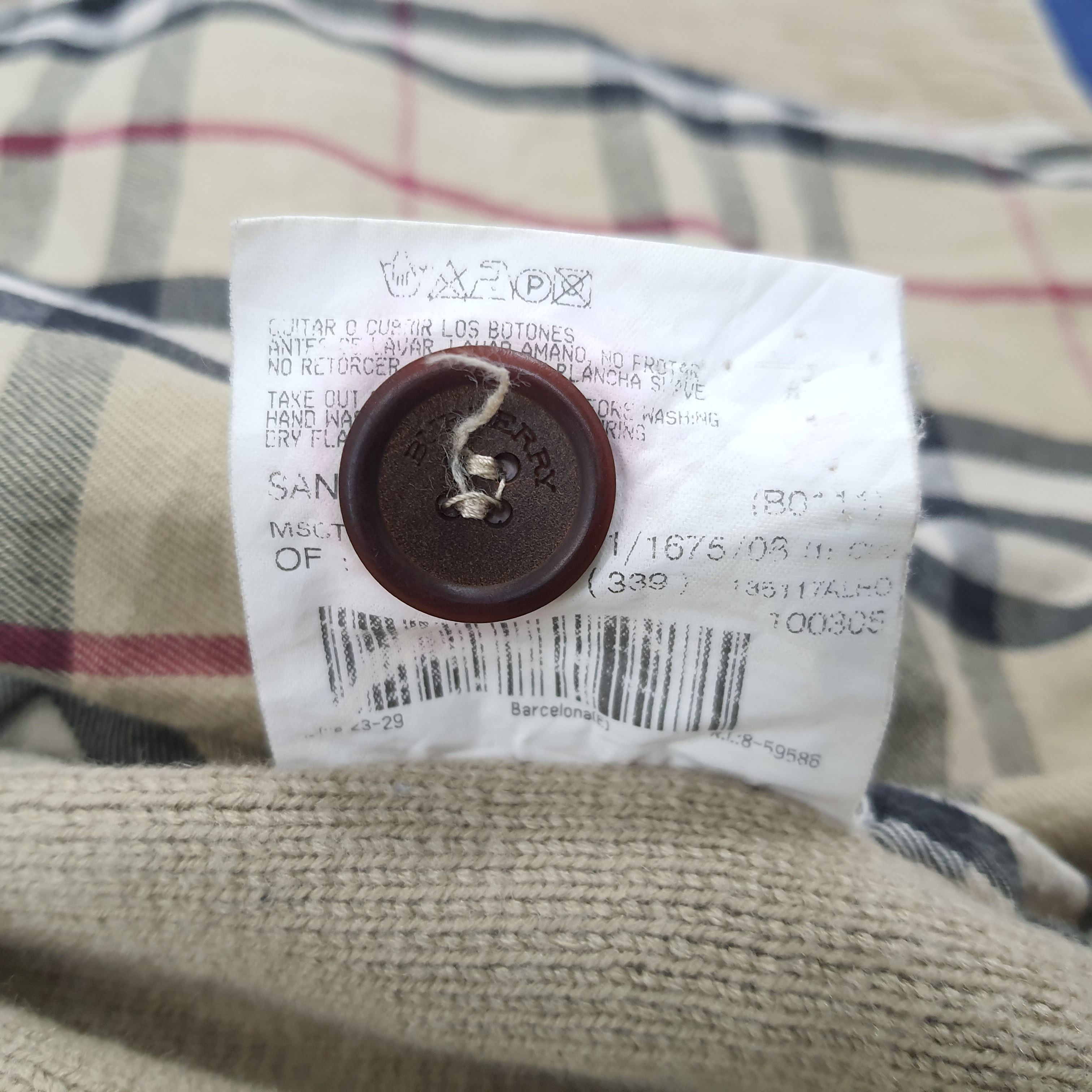 Burberry × Vintage Vintage Burberry London Nova Check Knitted Jacket Size US XL / EU 56 / 4 - 9 Thumbnail