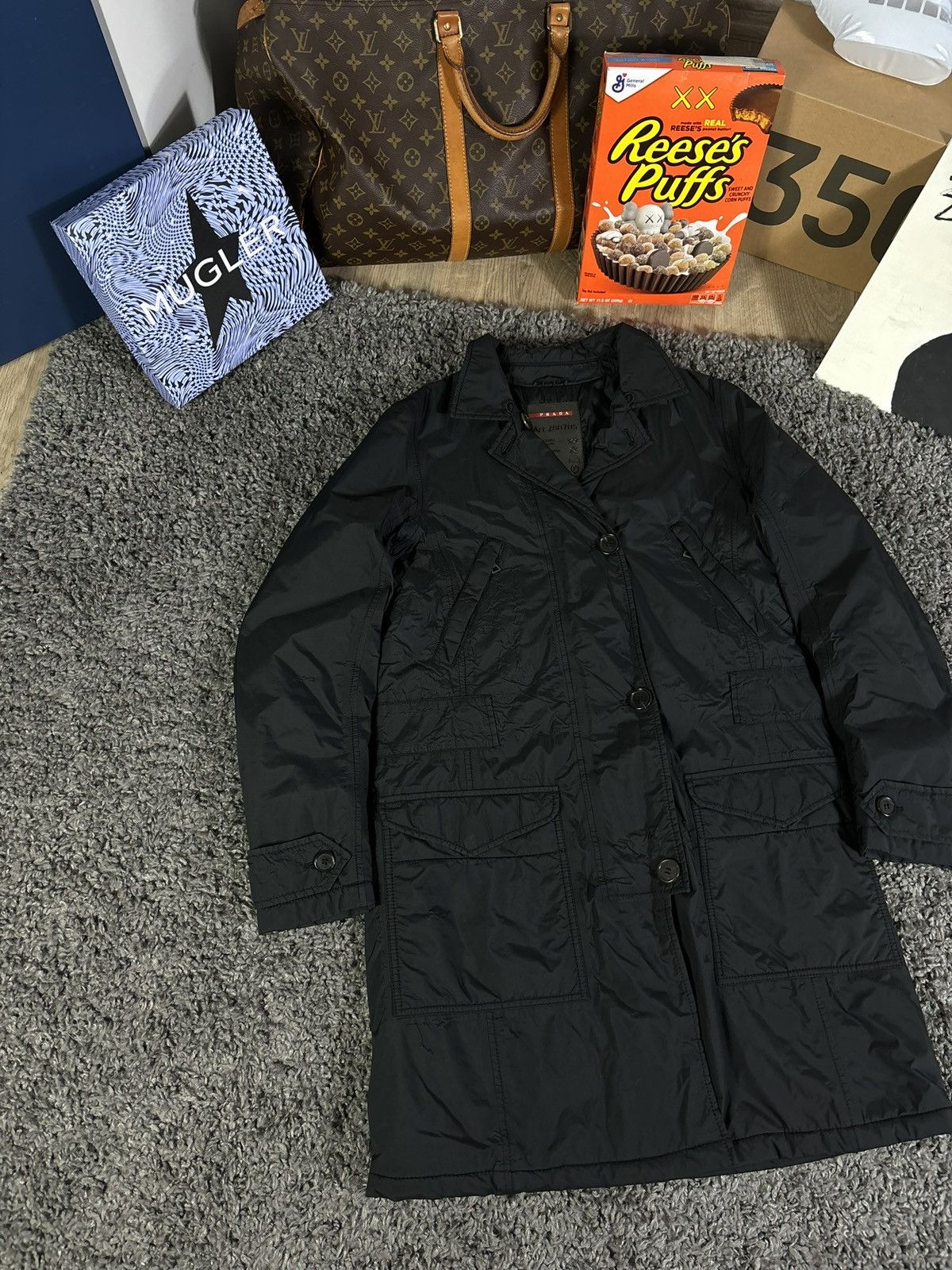 Prada × Vintage Prada Nylon Waterproof Windbreaker Jacket Coat 00s Size M / US 6-8 / IT 42-44 - 2 Thumbnail