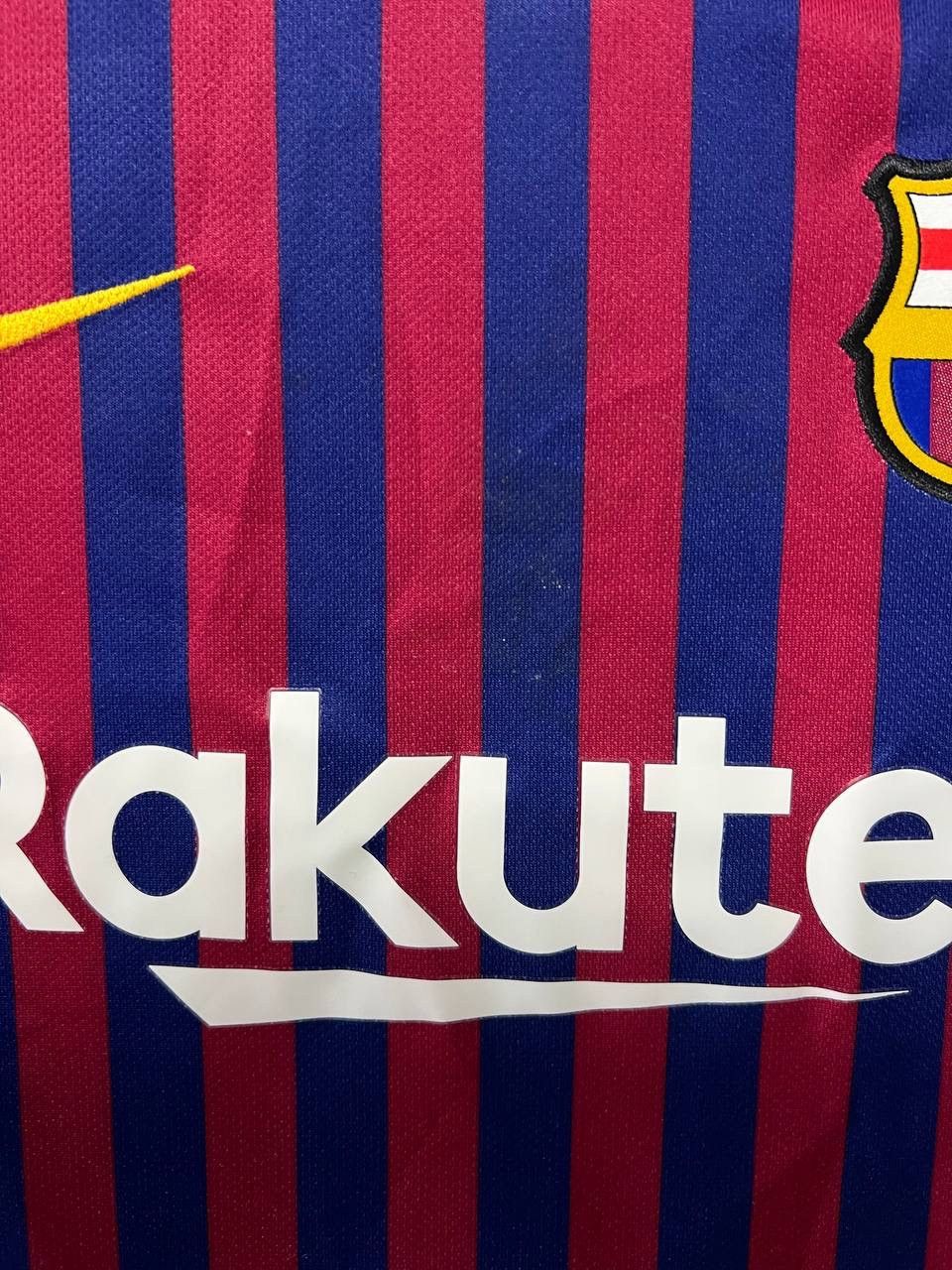 Nike Barcelona 2017/2018 Home #10 Messi Football Shirt Nike YXL Size US XS / EU 42 / 0 - 14 Thumbnail