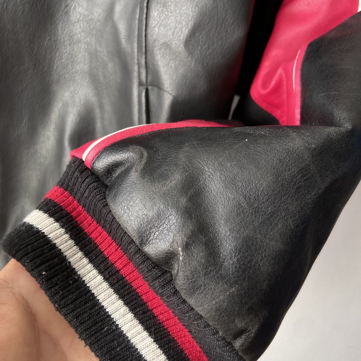 Jordan Brand Michael Jordan Vintage Leather Bomber Jacket Size US S / EU 44-46 / 1 - 9 Thumbnail