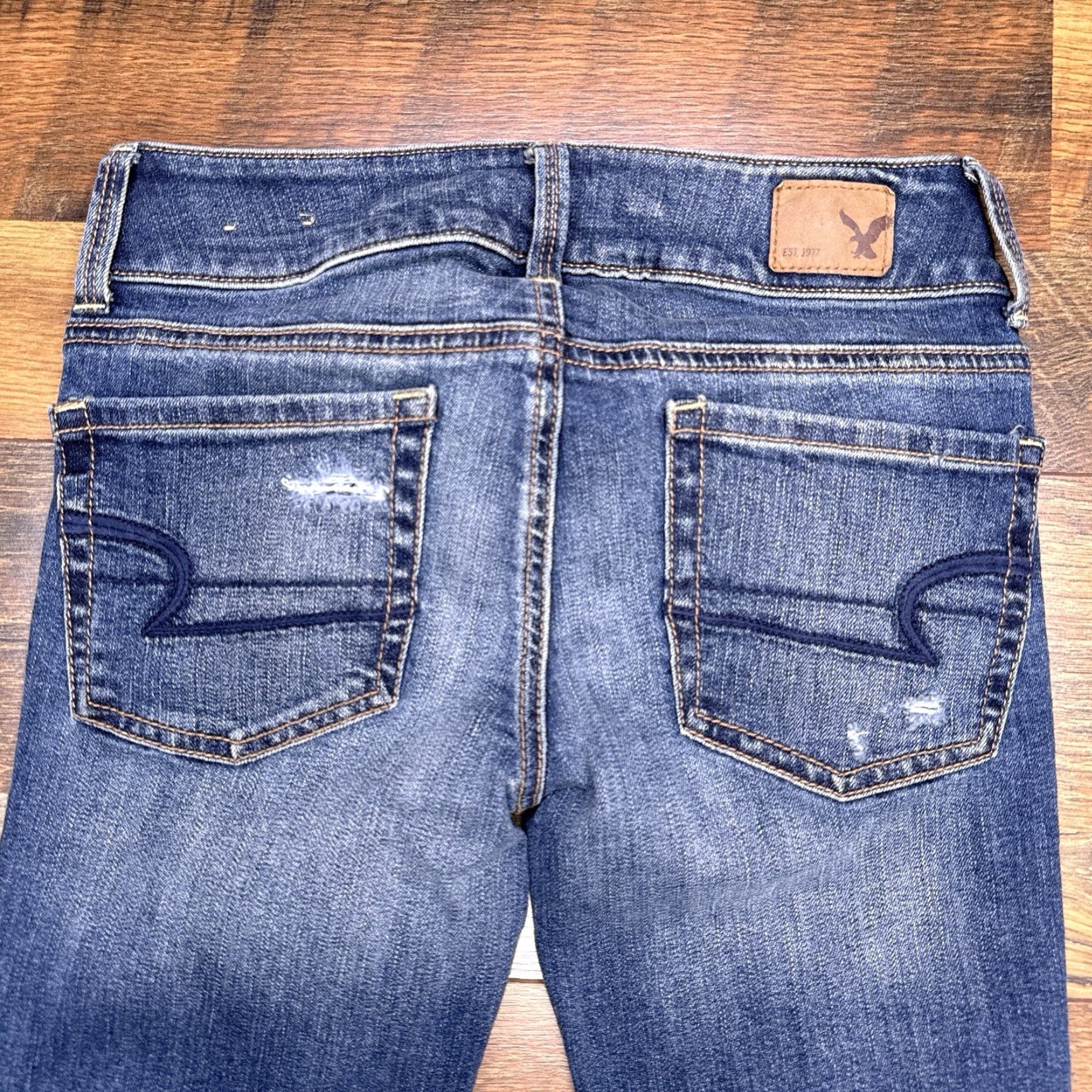 American Eagle Outfitters **American Eagle Artist Crop Jeans Blue Regular Women's 00** User: **American Eagle Artist Crop Jeans Regular Women's 00 Blue** Size 24" / US 00 / IT 34 - 7 Thumbnail