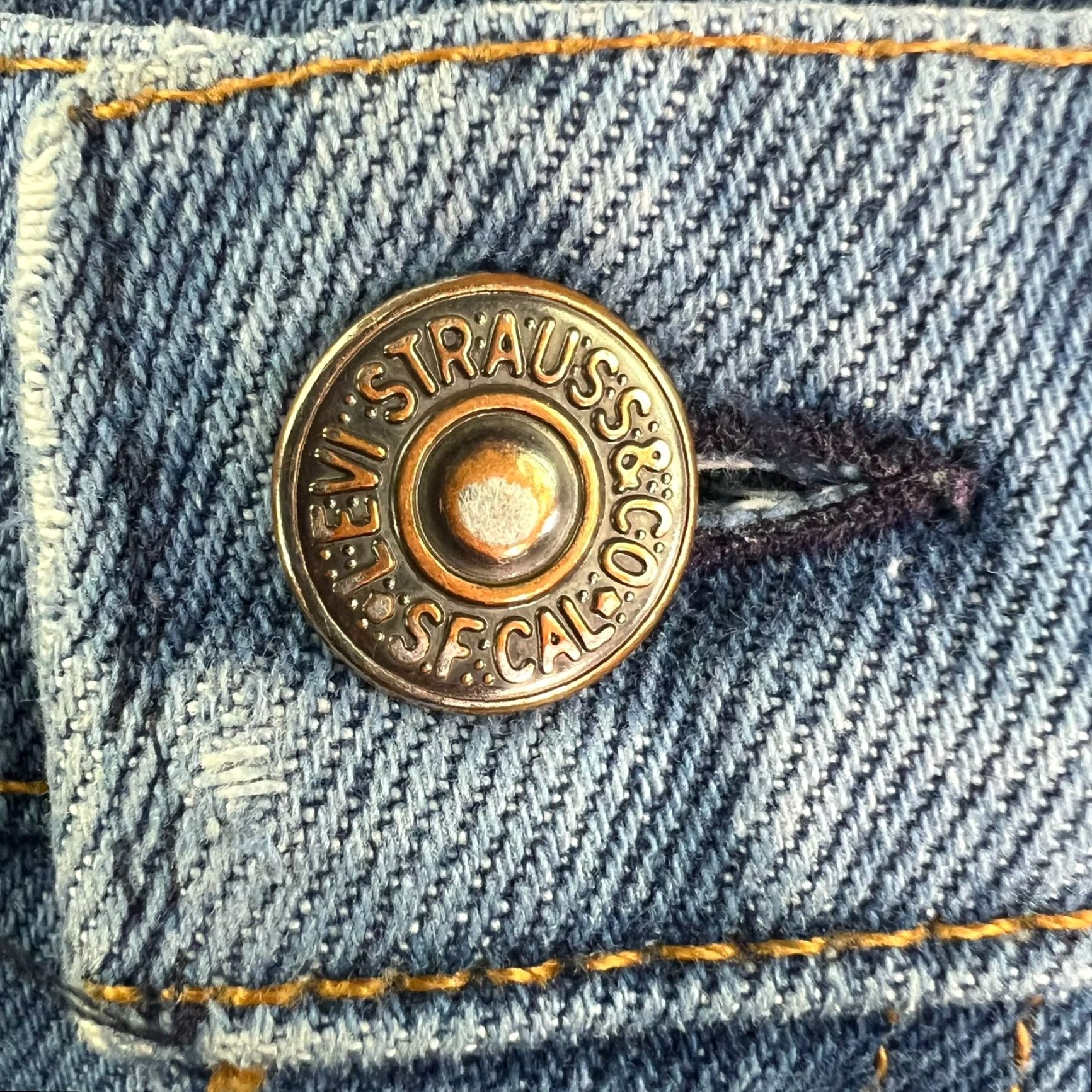 Levi's VINTAGE Levi's 80s Straight Leg Denim Jeans Size 38x29 Blue Mens Size US 38 / EU 54 - 5 Thumbnail