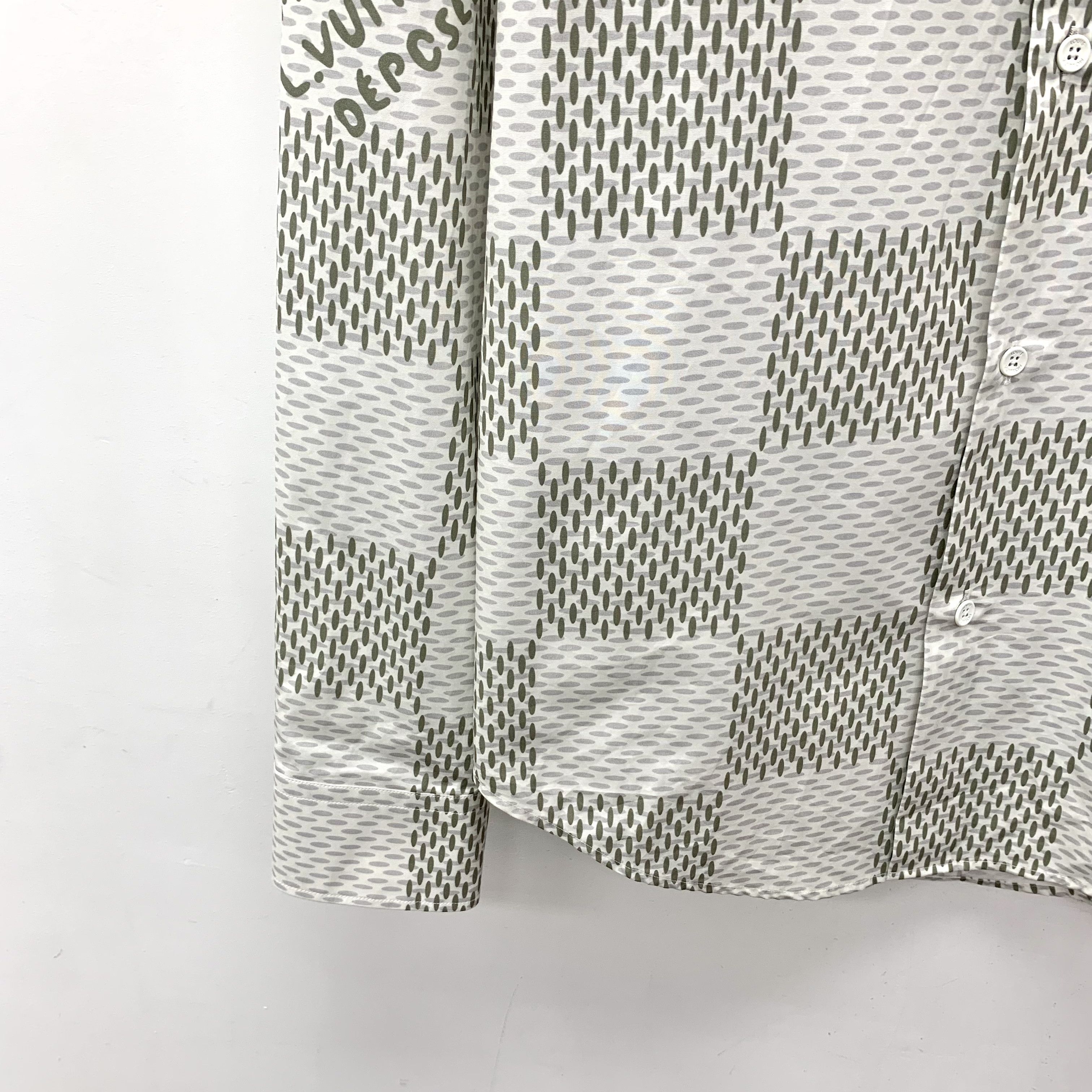Louis Vuitton Louis Vuitton Damier Shirt Multi (XL) Size US XL / EU 56 / 4 - 4 Thumbnail