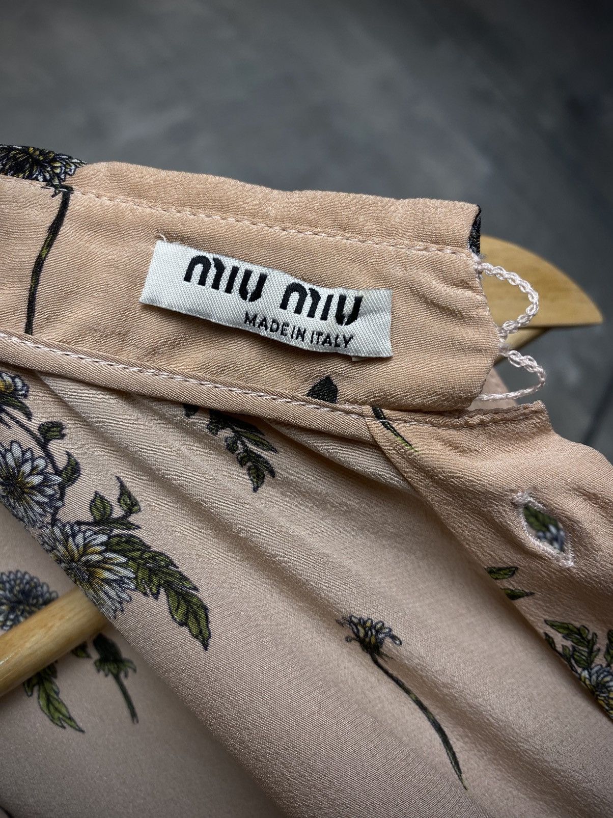 Miu Miu Miu Miu silk top S-M Size L / US 10 / IT 46 - 4 Thumbnail