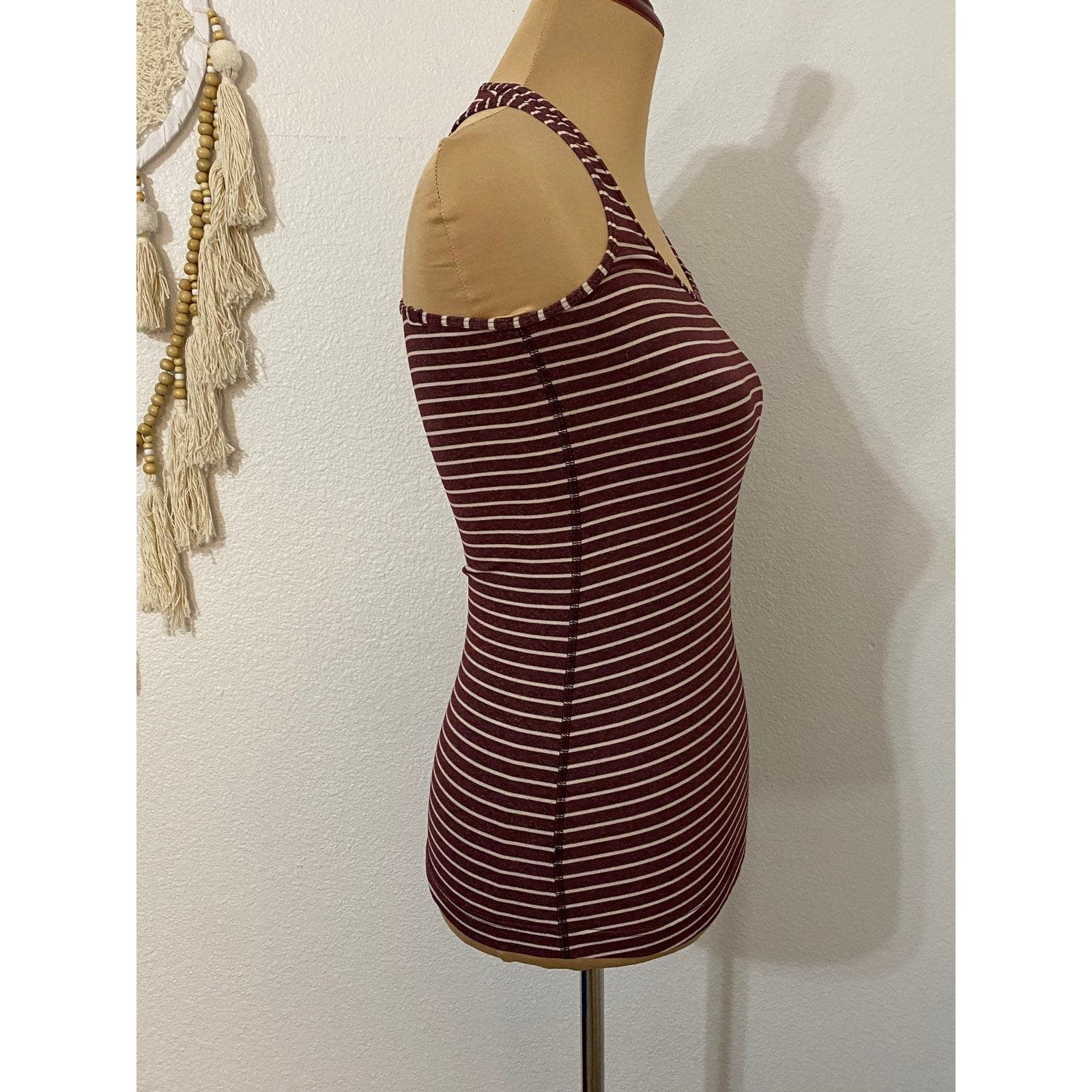 Lululemon lululemon tank top Size S / US 4 / IT 40 - 3 Thumbnail