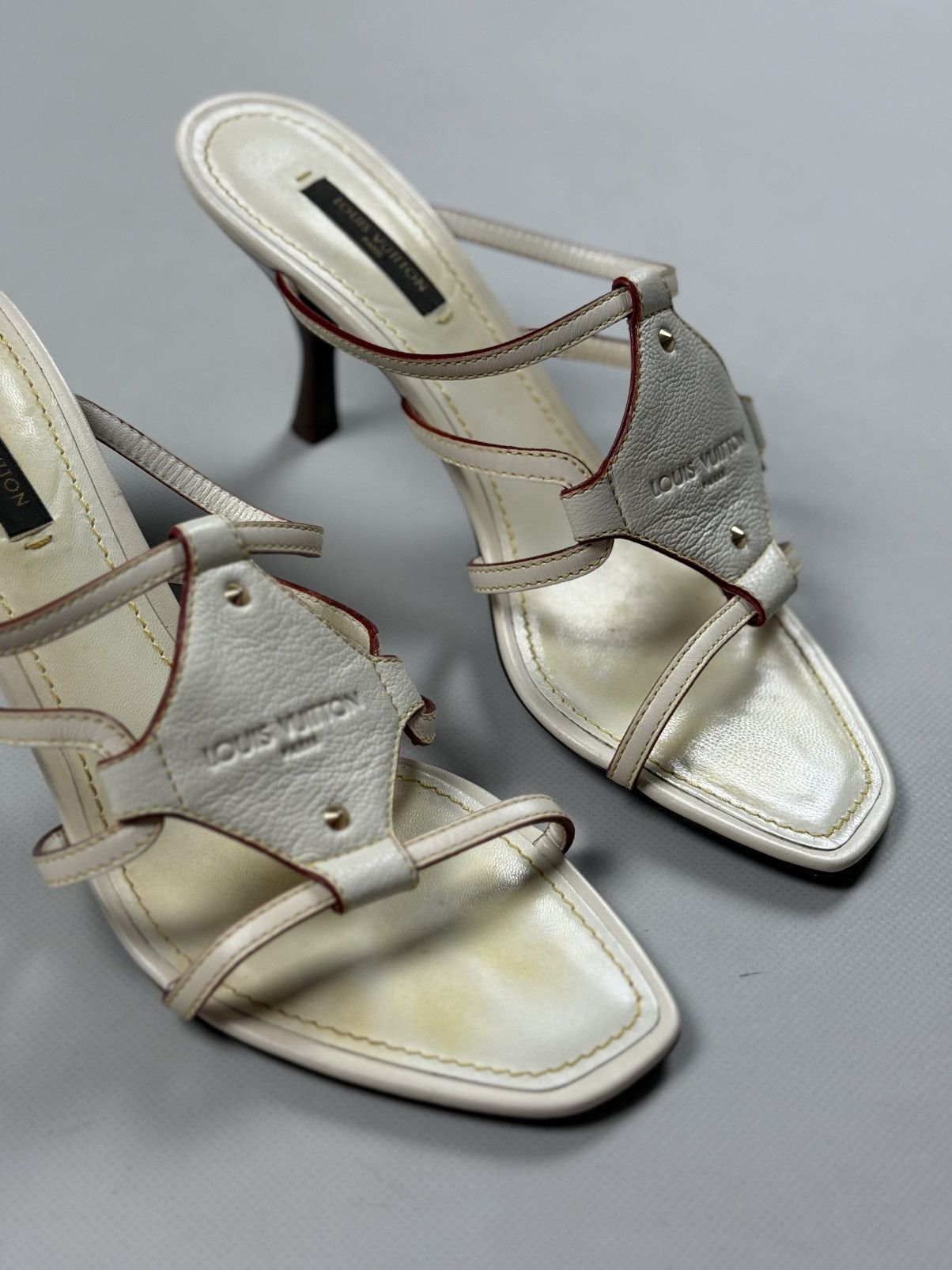 Louis Vuitton Louis Vuitton Cream Leather VTG Ankle Strap Heels Sandals Size US 8 / IT 38 - 4 Thumbnail