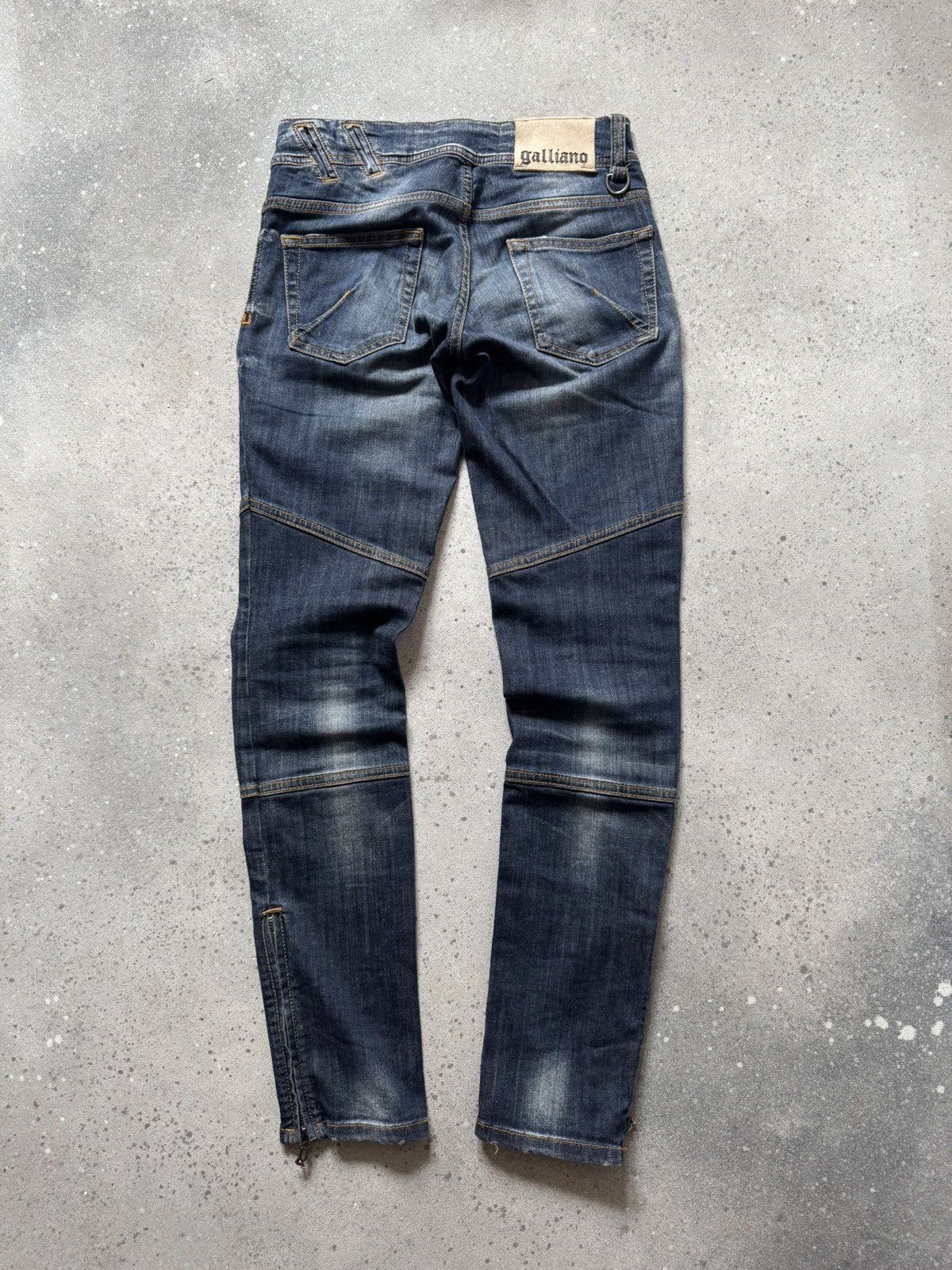 John Galliano John Galliano Vintage Zip Details Y2K Jeans Size 26" / US 2 / IT 38 - 10 Thumbnail