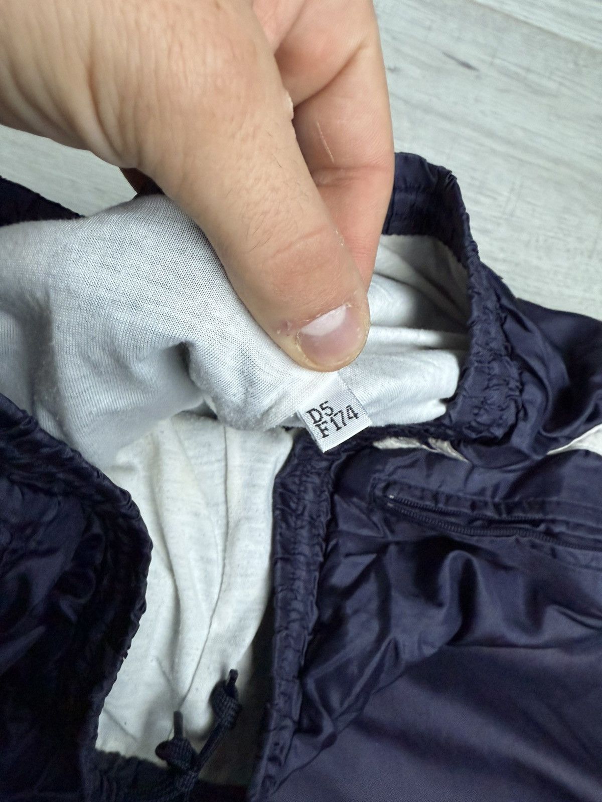 Adidas × Vintage Vintage Adidas nylons track Pants 90’s Size US 31 - 5 Thumbnail