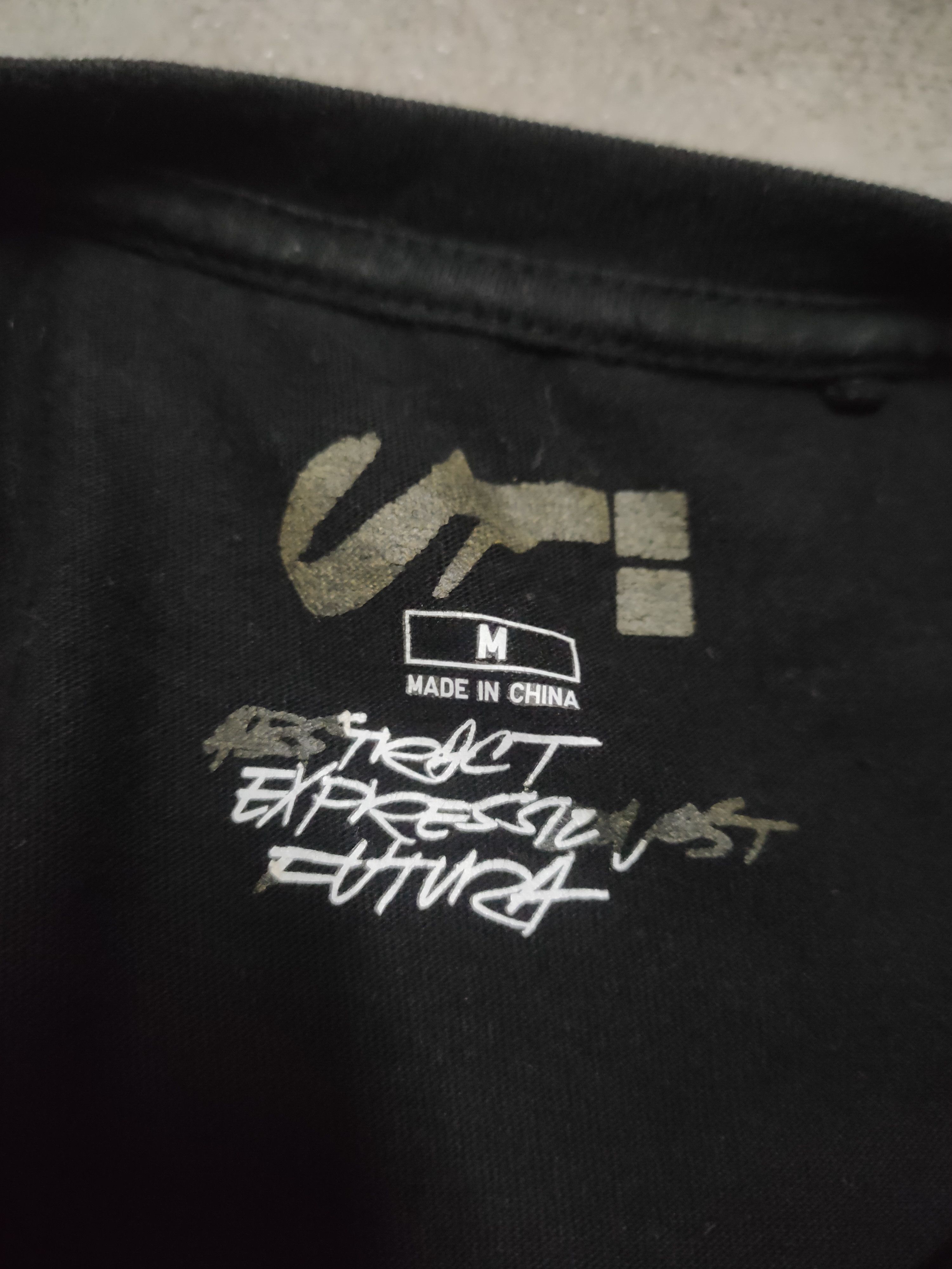 Futura × Uniqlo Futura paints splash tshirt Size US S / EU 44-46 / 1 - 4 Thumbnail