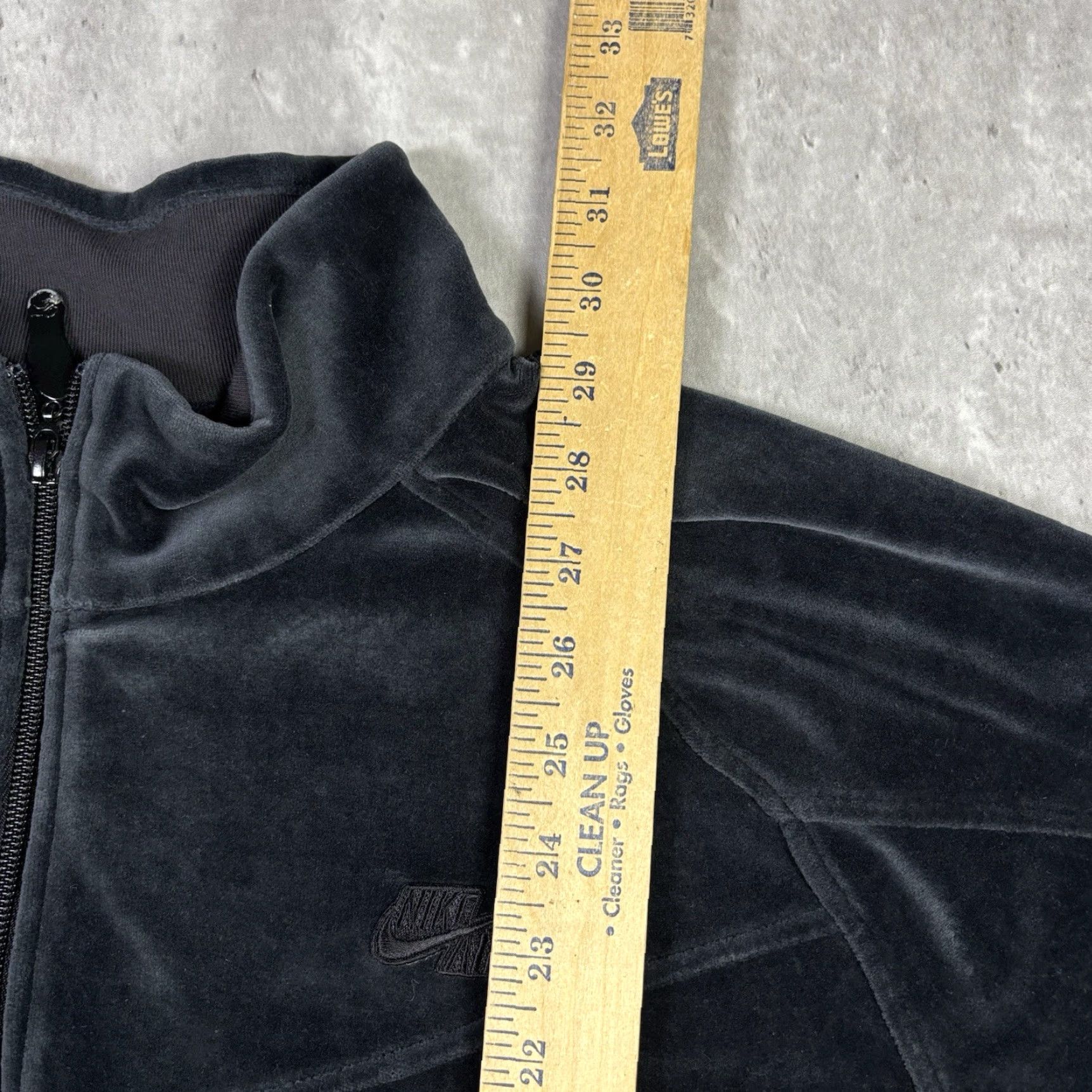 Nike VINTAGE Nike Sportswear Suede Jacket Full Zip Embroidered Swoosh 2XL 2000s Black Men Knit Suede Windbreaker 90s Vintage? Size US XXL / EU 58 / 5 - 4 Thumbnail