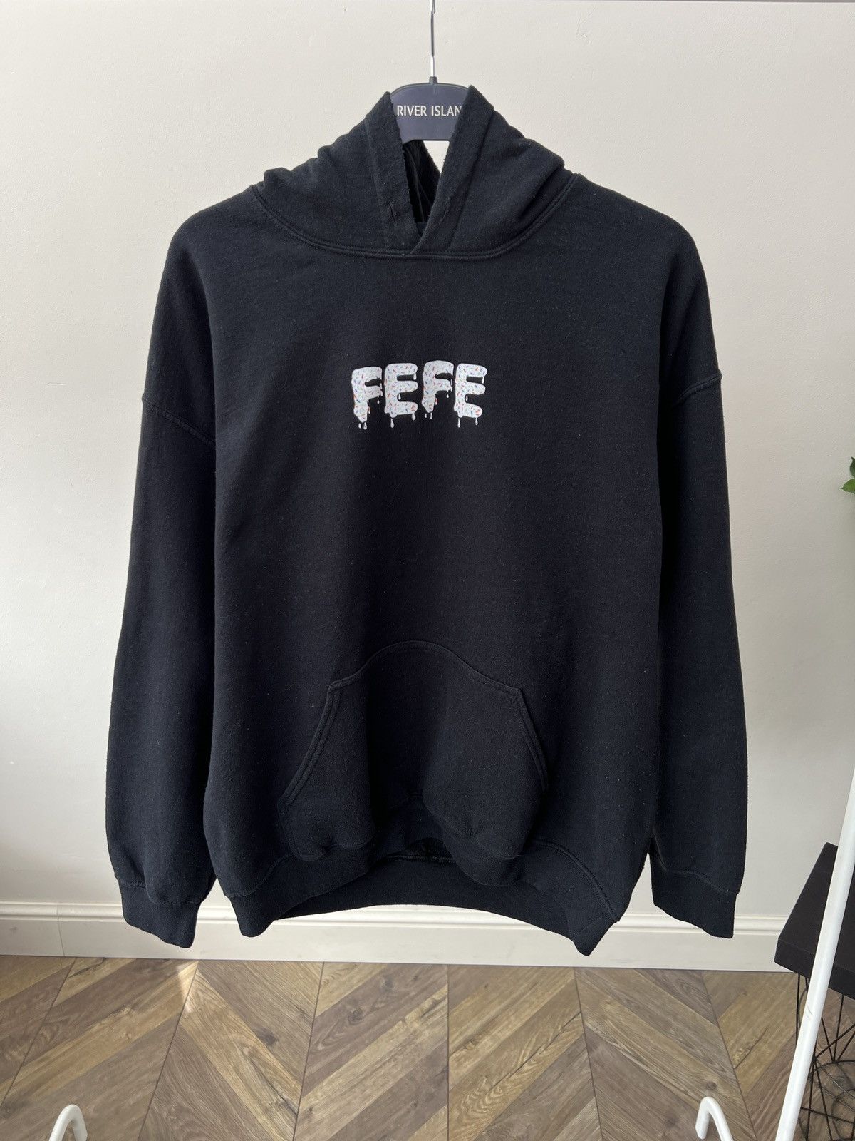 Other Vintage 6ix9ine “FEFE” Graphic Faded Hoodie Hip Hop Size US L / EU 52-54 / 3 - 2 Thumbnail