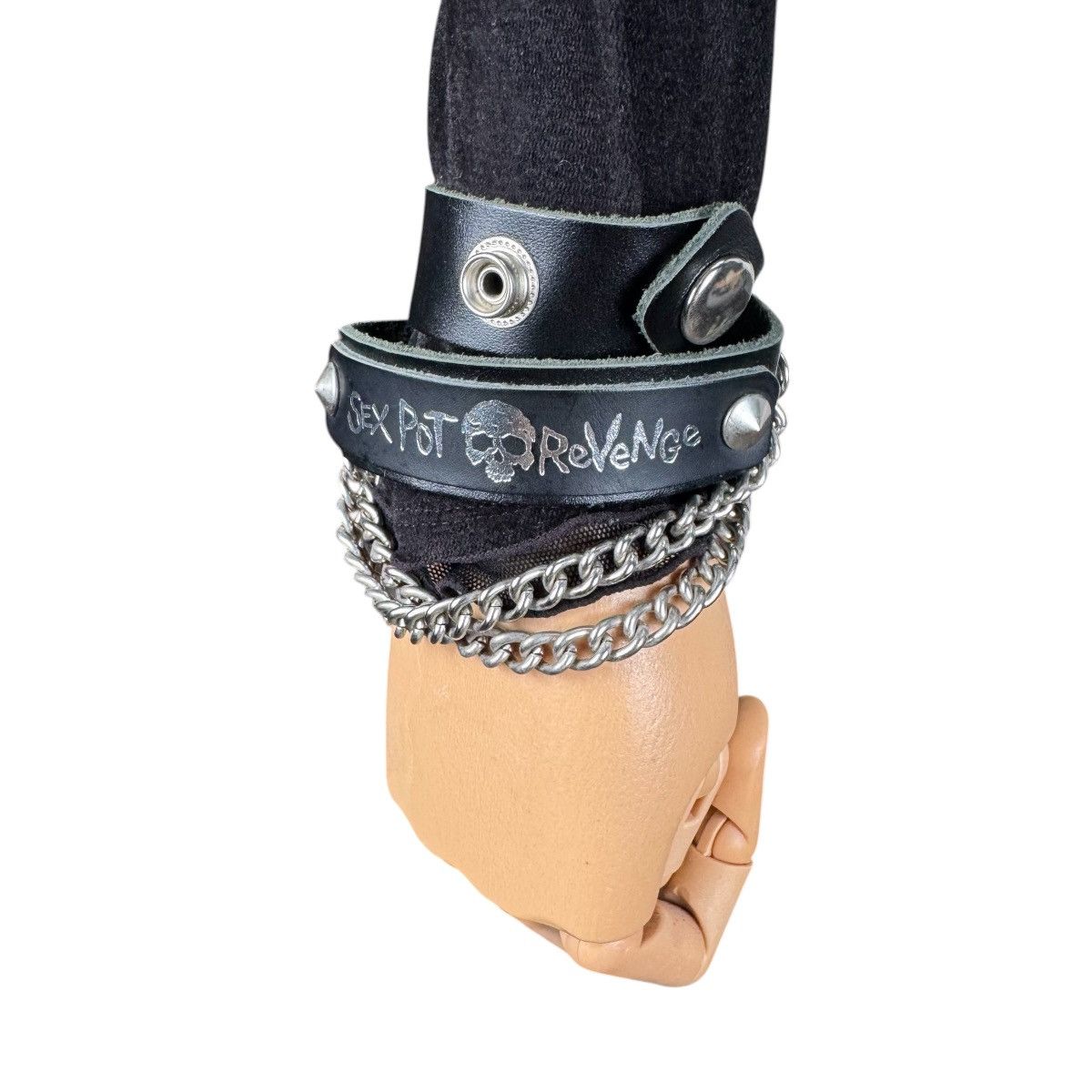Sex Pot ReVeNGe 🌟SEX POT REVENGE SKULL GRAFFITI LEATHER WRISTBAND Size ONE SIZE - 1 Thumbnail