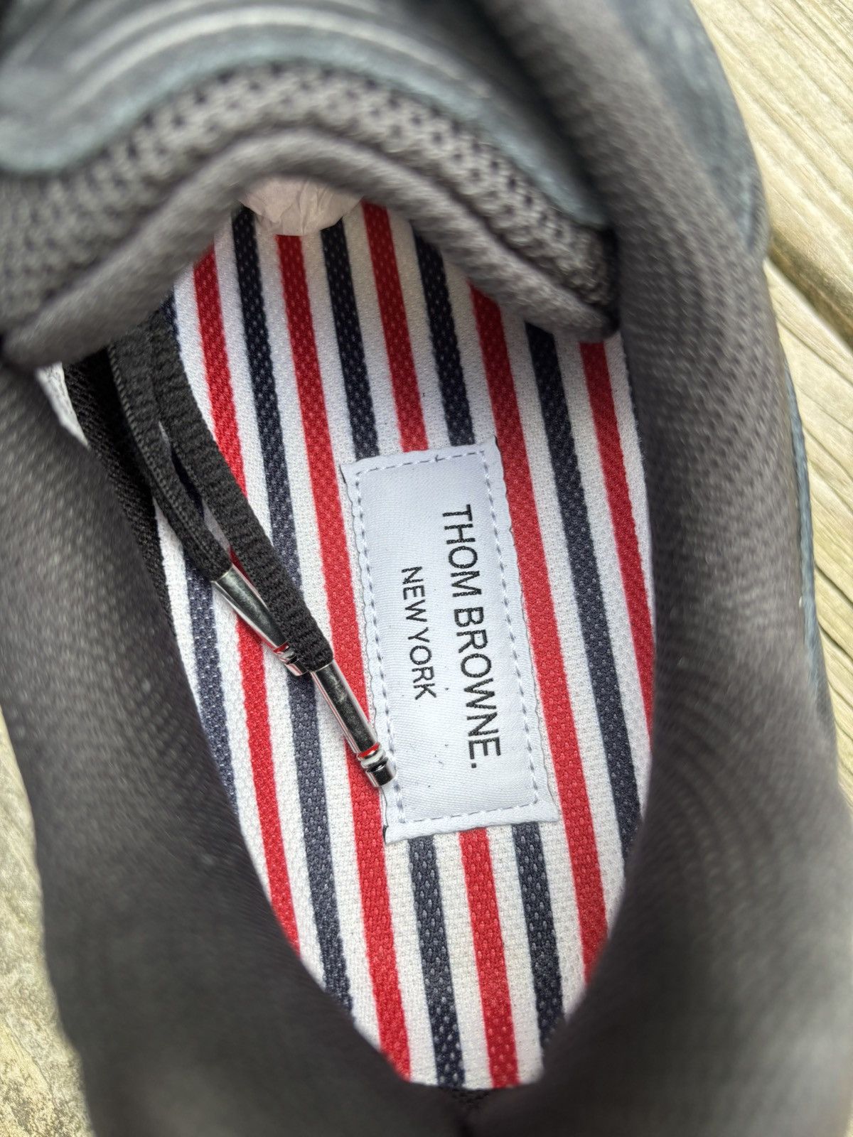 Asics ASICS x Thom Browne Gel-Kayano 14 Black Size 11 Size US 11 / EU 44 - 7 Thumbnail