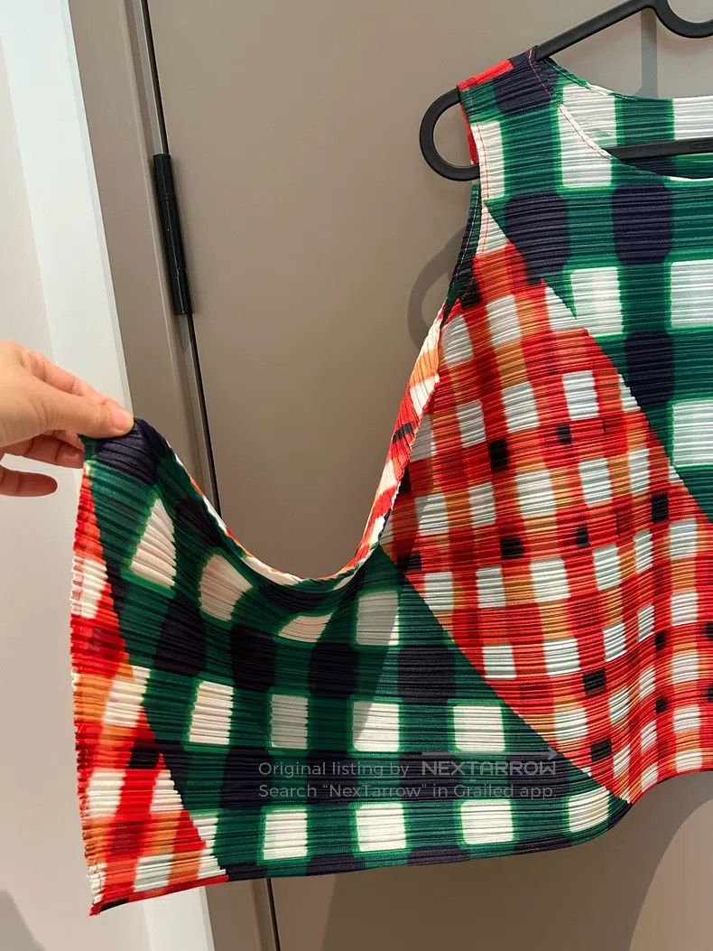 Issey Miyake Issey Miyake Watermelon Red and Green Horizontal Stripe Ve Size L / US 10 / IT 46 - 3 Thumbnail