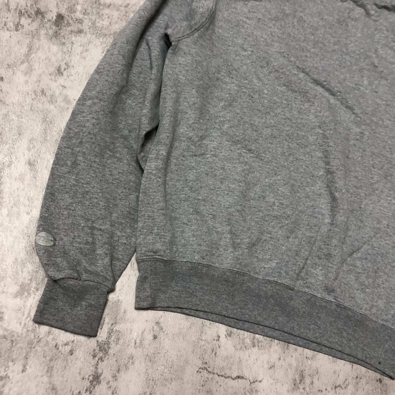 Champion Grey Champion crewneck sweatshirt Size US S / EU 44-46 / 1 - 5 Thumbnail