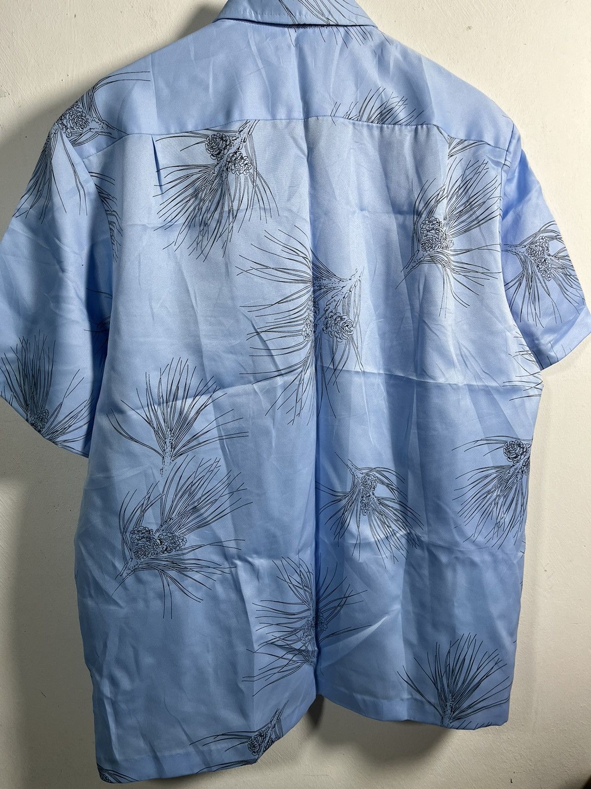 Tori Richard VINTAGE TORI RICHARD HAWAII NICE DESIGN BUTTON UP Size US M / EU 48-50 / 2 - 4 Thumbnail