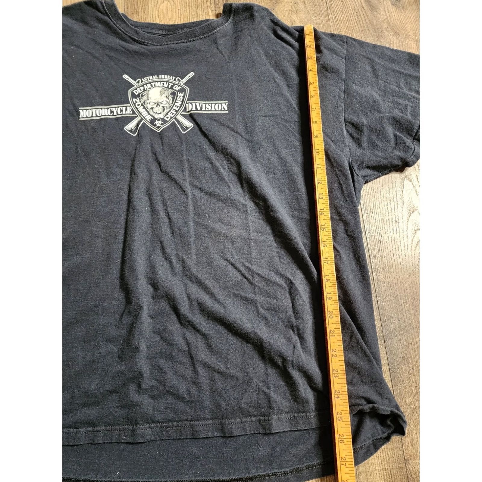 Doublet Mens Lethal Threat ZOMBIE DEFENSE T Shirt Double Sided Distressed 3XL Black Cotton Short Sleeve Crew Neck Graphic Print Jeans? Size US XXL / EU 58 / 5 - 3 Thumbnail