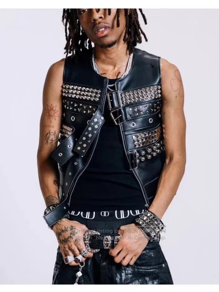Junya Watanabe Black Studded Leather Vest with Buckle Detail. Size US S / EU 44-46 / 1 - 5 Thumbnail