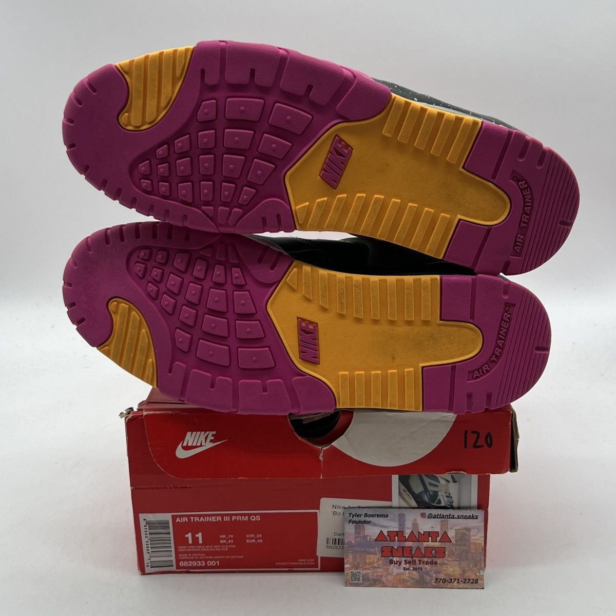 Nike Air trainer 3 Bo knows horse racing Size US 11 / EU 44 - 7 Thumbnail