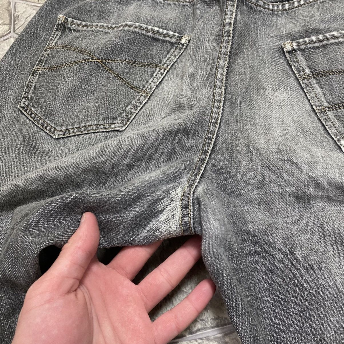 Brunello Cucinelli Vintage Brunello Cucinelli Jeans Size US 32 / EU 48 - 5 Thumbnail