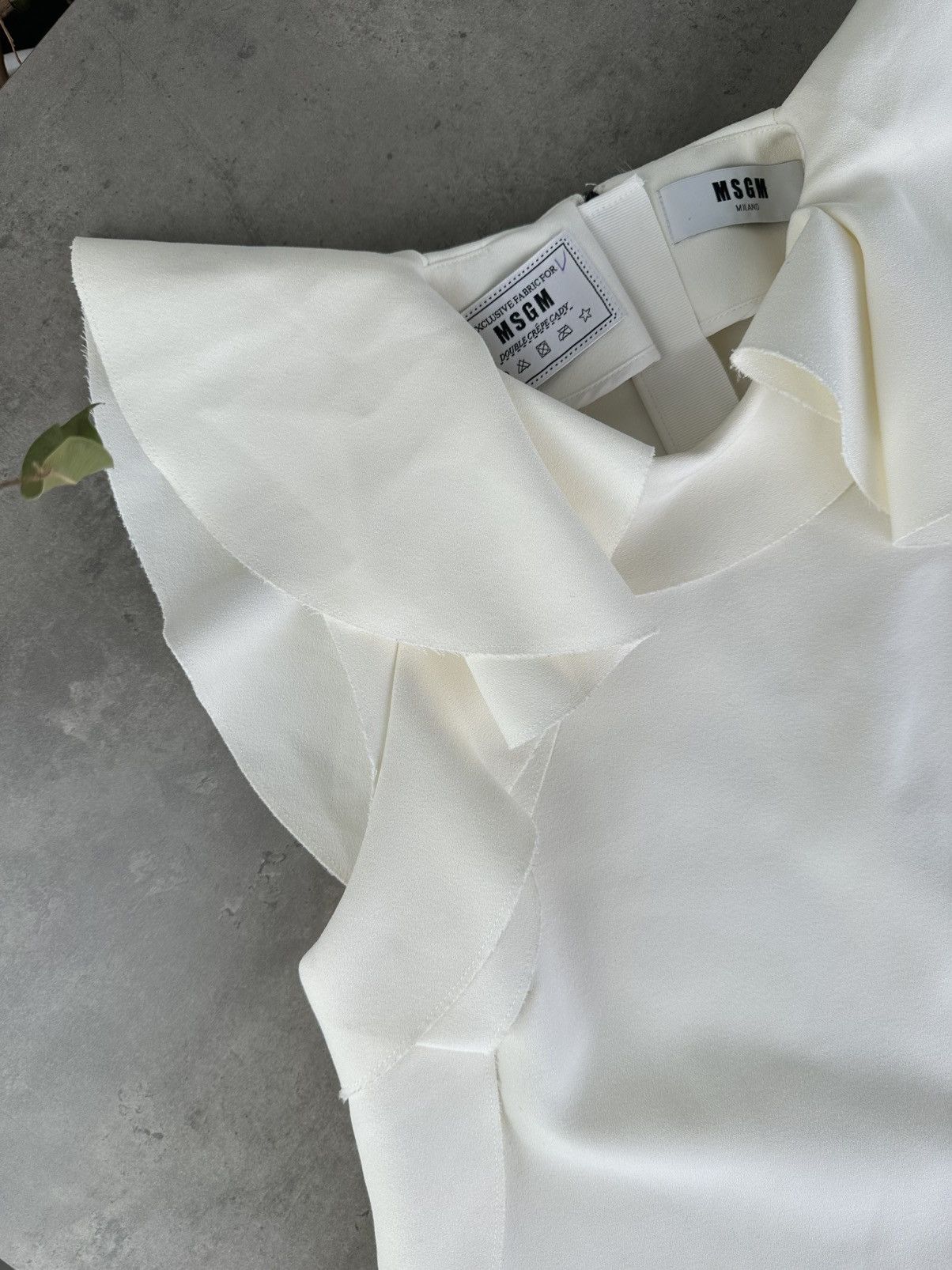 MSGM MSGM Tank Top With Beautiful Sleeves Size M / US 6-8 / IT 42-44 - 4 Thumbnail
