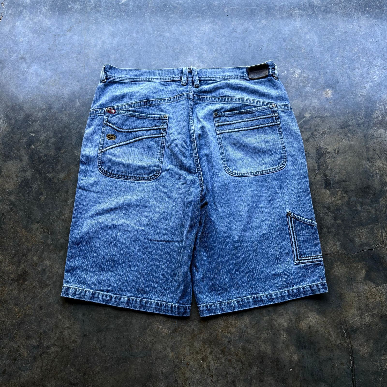 Ecko Unltd. × Vintage Vintage Y2K light wash Ecko UntId Baggy Jorts Size US 38 / EU 54 - 1 Thumbnail