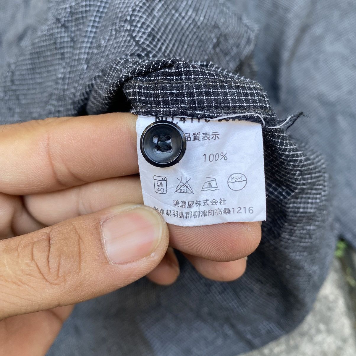 Issey Miyake 2000s Luis Chavlon Dark Grey Button Up Shirt Size US M / EU 48-50 / 2 - 11 Thumbnail