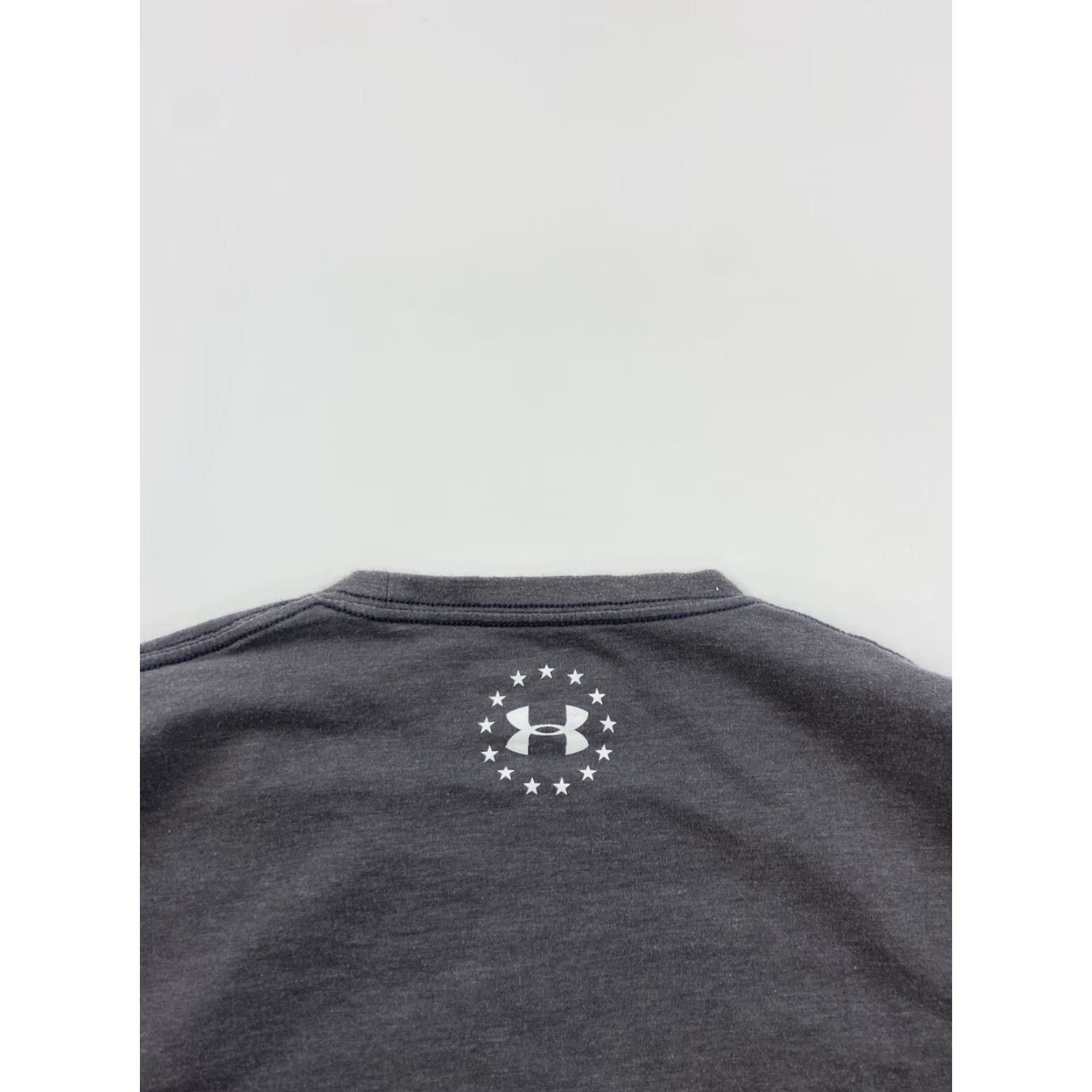 Under Armour Under Armour T-Shirt Men M Heatgear Spell Out Big Logo American Flag USA Print Short Sleeve Crew Neck Gray Size US M / EU 48-50 / 2 - 4 Thumbnail