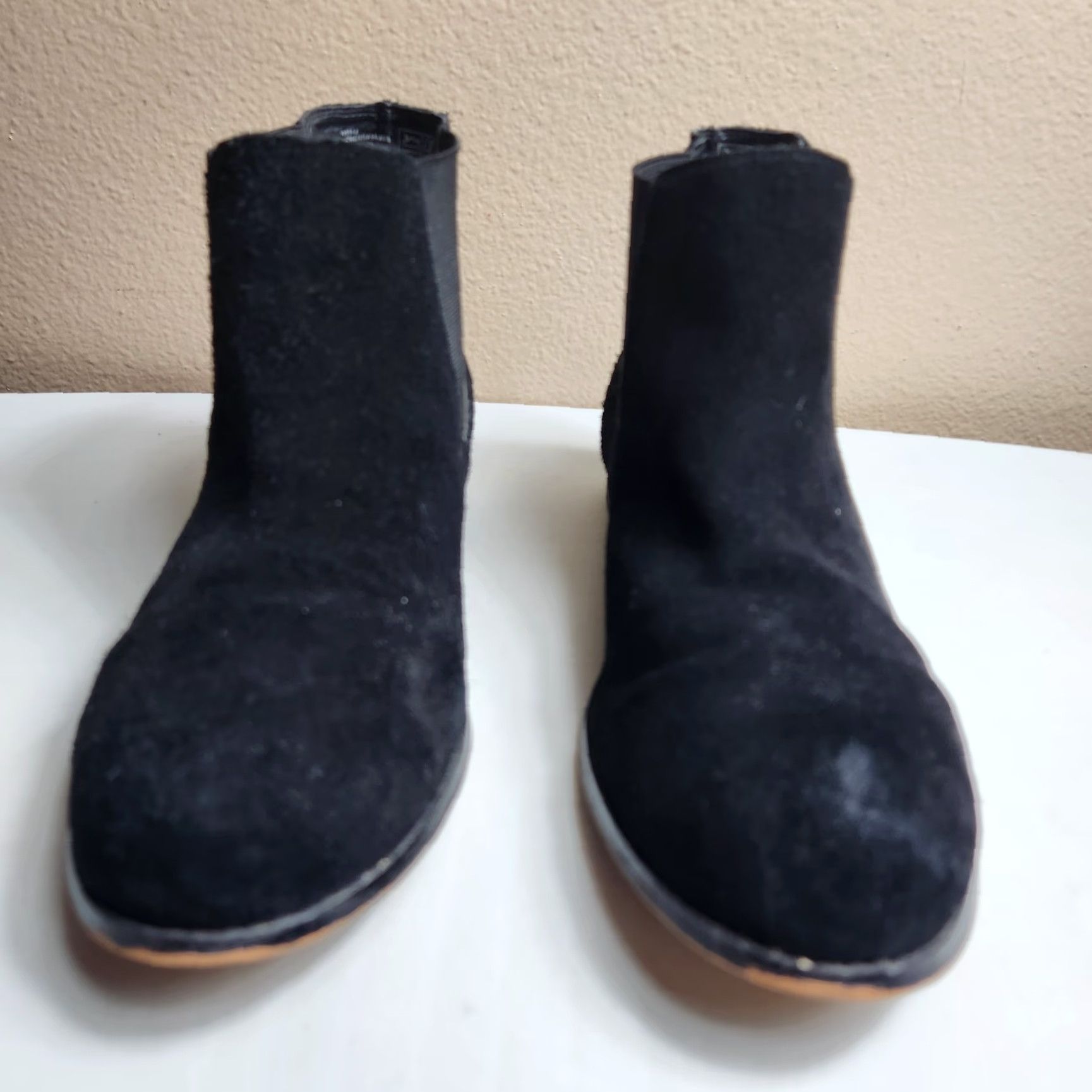 Lands' End Lands' End Black Suede Chelsea Booties |11B| Block Heel Boots Womens Chelsea Size US 11 / IT 41 - 6 Thumbnail