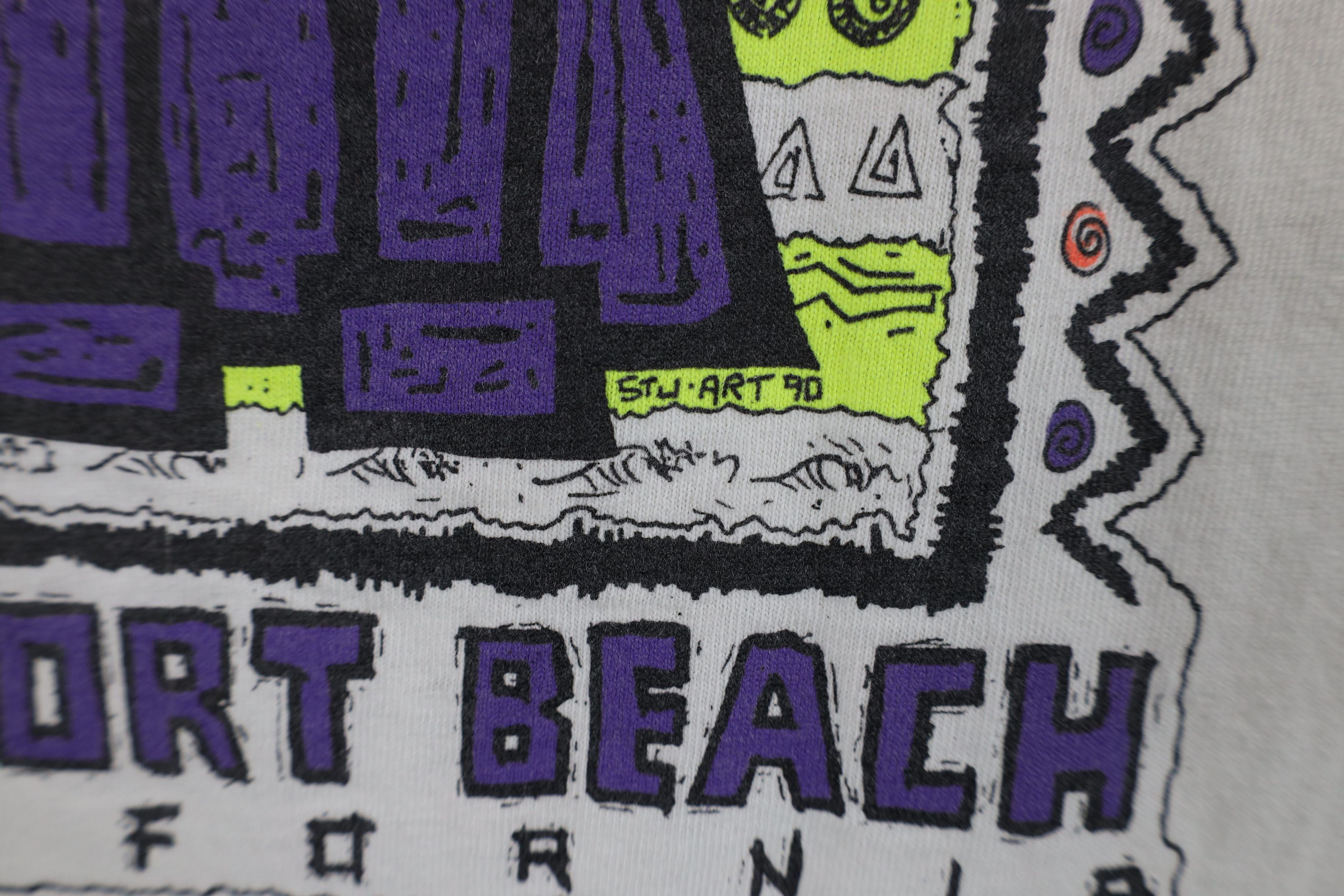 Vintage Vintage 90s Streetwear Mutt Lynch Newport Beach T-Shirt USA Size US L / EU 52-54 / 3 - 13 Thumbnail