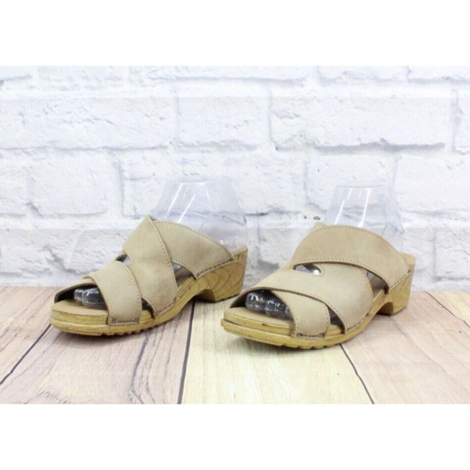 L.L. Bean LL Bean Cream Leather Slip On Slides Wedge Heels Sandals ...