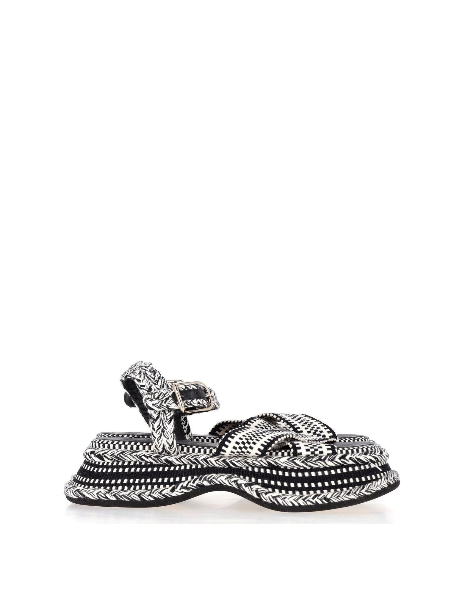 image of Chloe Monochrome Flat Platform Sandals With Sleek Silhouette in Black, Women's (Size 9)