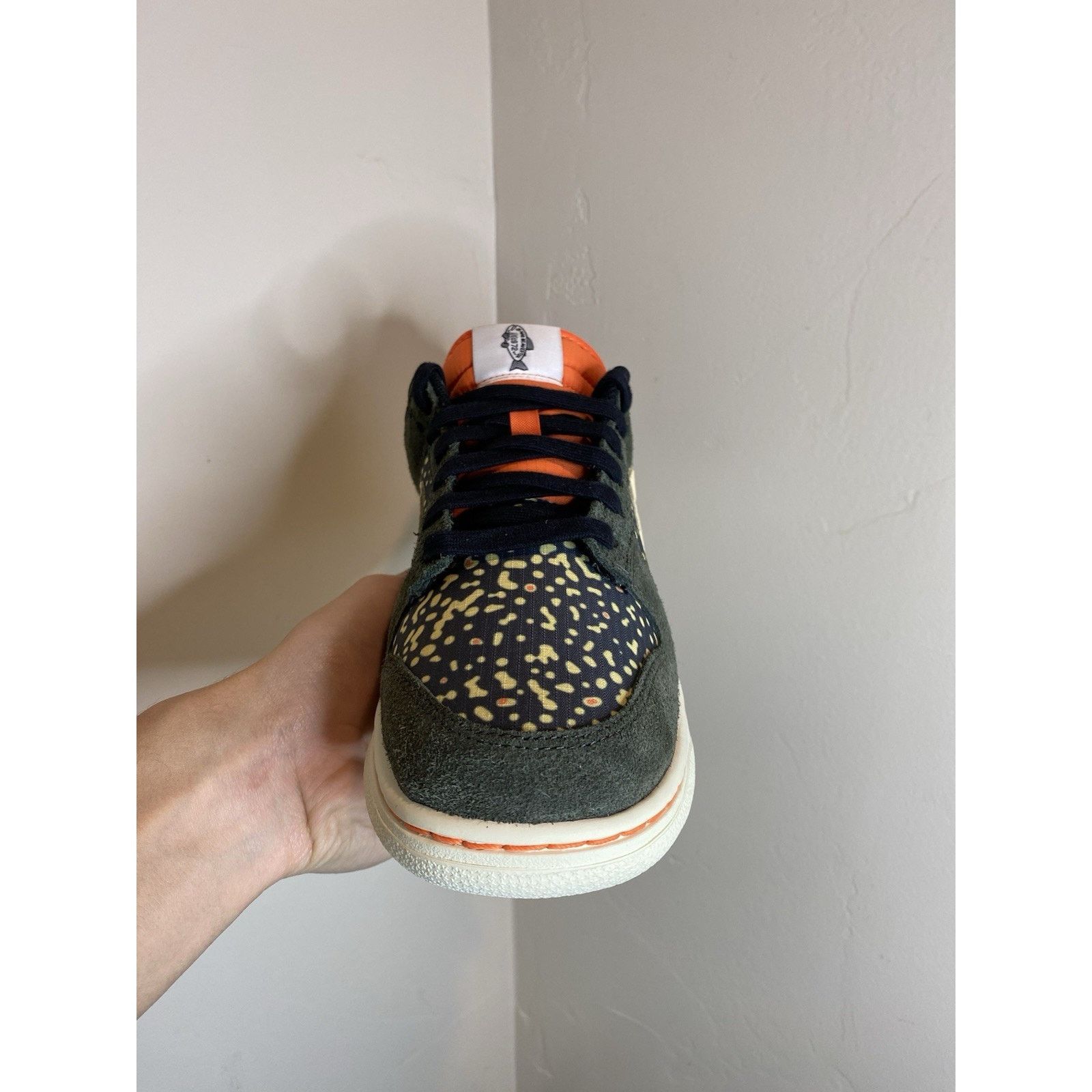 Nike Nike Dunk SE “Gone Fishing Rainbow Trout” Size 9 US | NEW Size US 9 / EU 42 - 10 Thumbnail