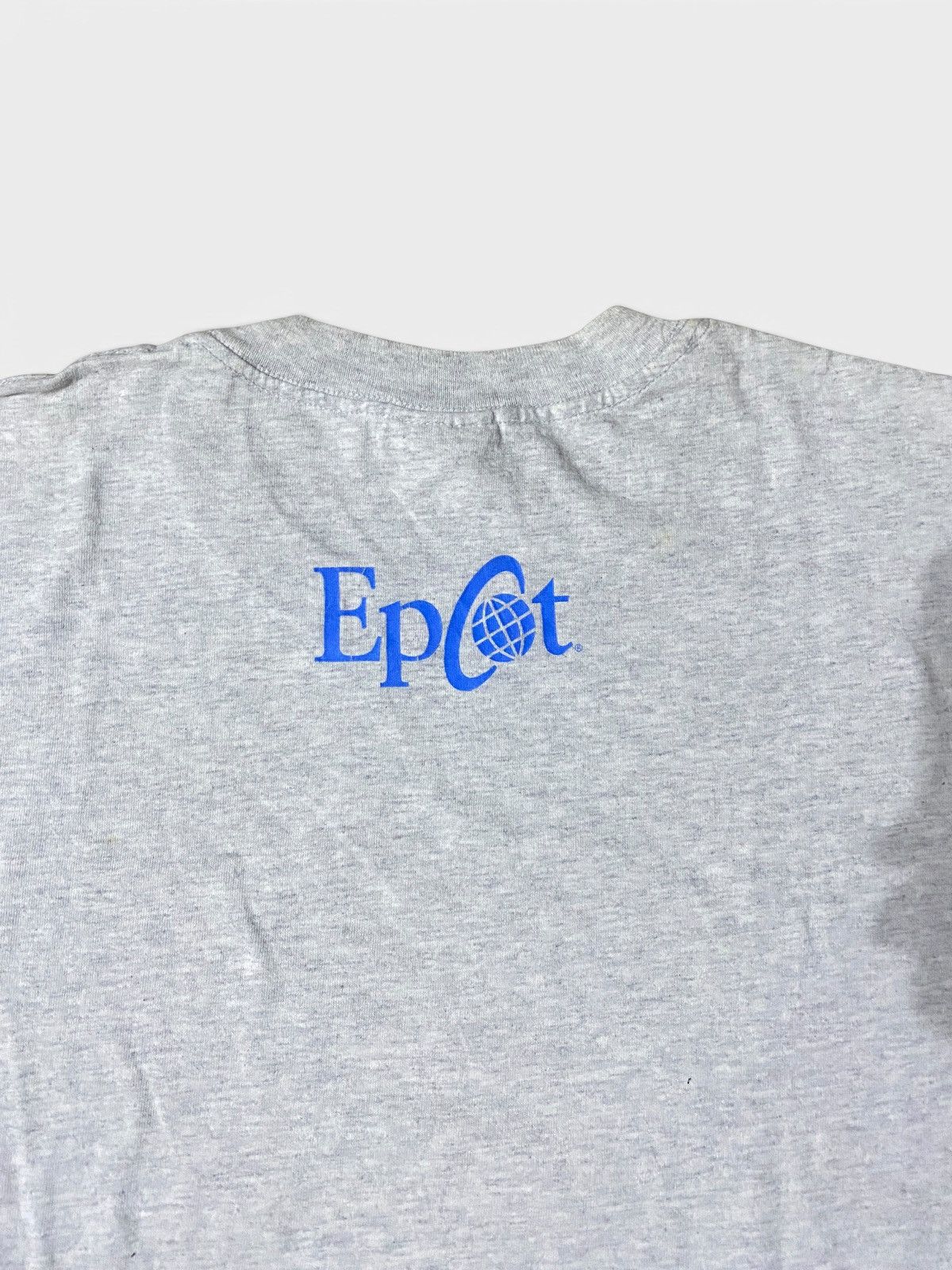Disney Vintage Disney Epcot Promotional Mickey Graphic Tee Size US XL / EU 56 / 4 - 10 Thumbnail