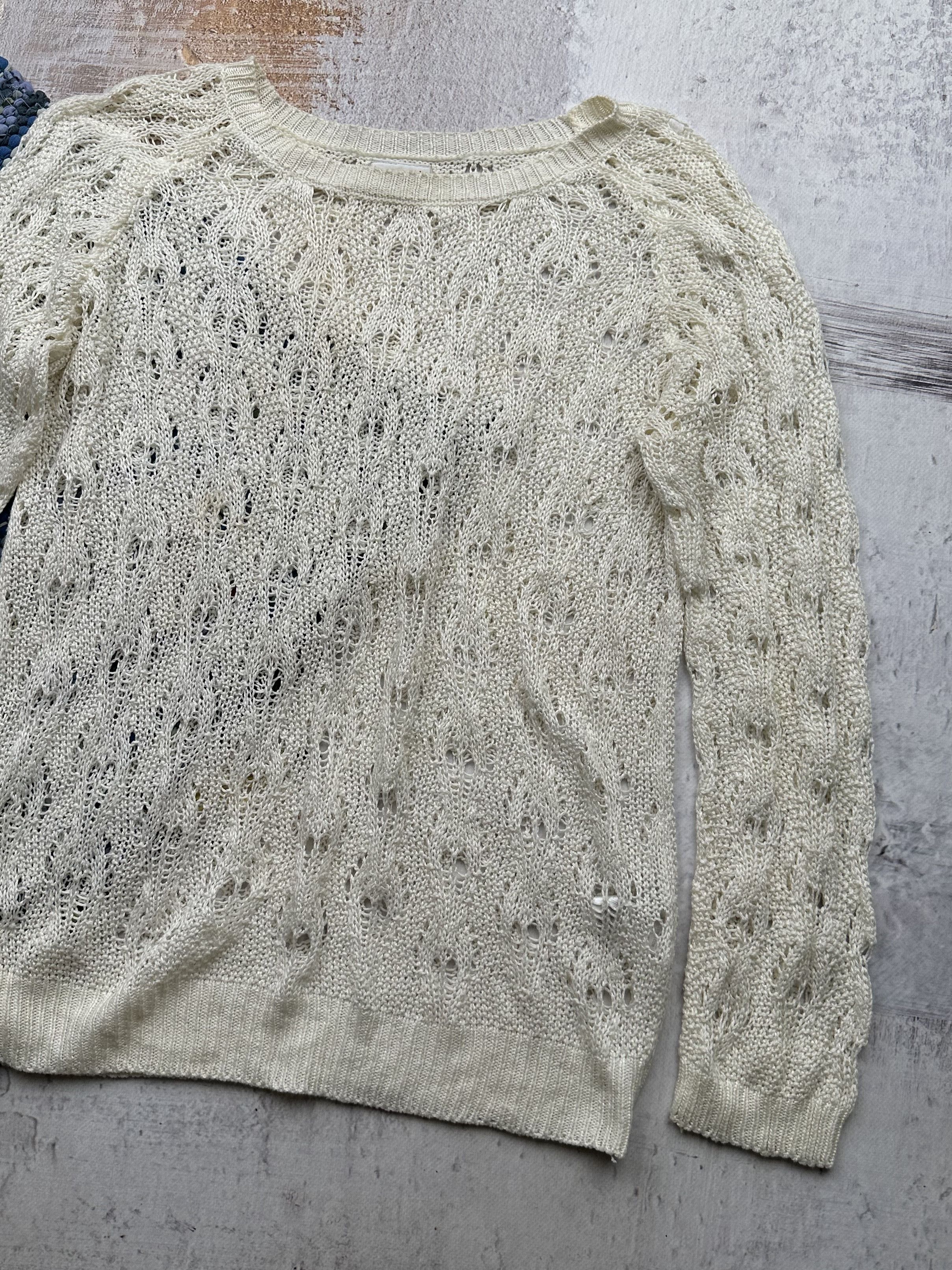 Japanese Brand Vintage Mesh Knit Sweater A602(48)D15 Size US XS / EU 42 / 0 - 3 Thumbnail