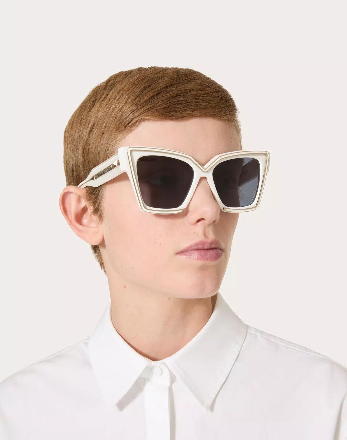 Valentino oc11z0725 Size: 54/ Cateye Acetate Frame in White Size ONE SIZE - 6 Thumbnail