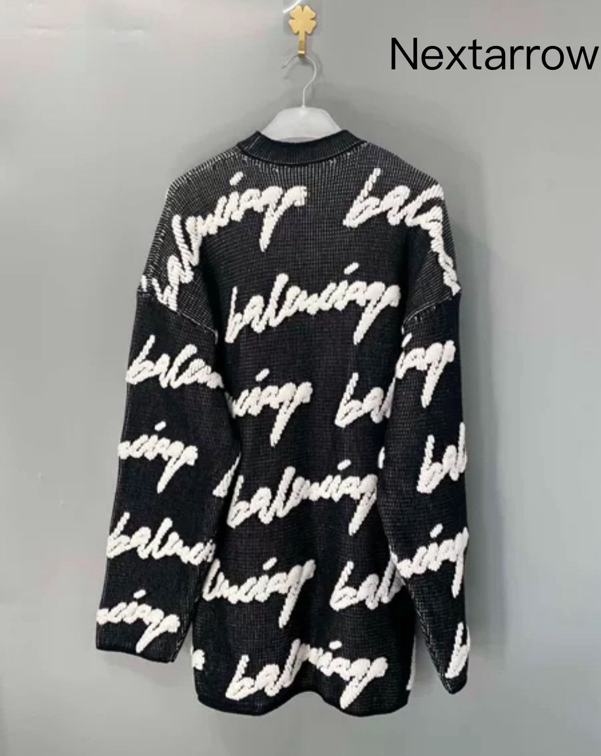 Balenciaga Balenciaga relief sweater2412-Nextarrow Size US S / EU 44-46 / 1 - 2 Thumbnail