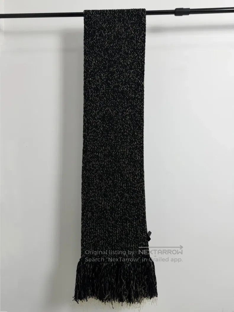 Saint Laurent Paris Saint Laurent Paris Black and gold snowflake blended wool Size ONE SIZE - 1 Thumbnail