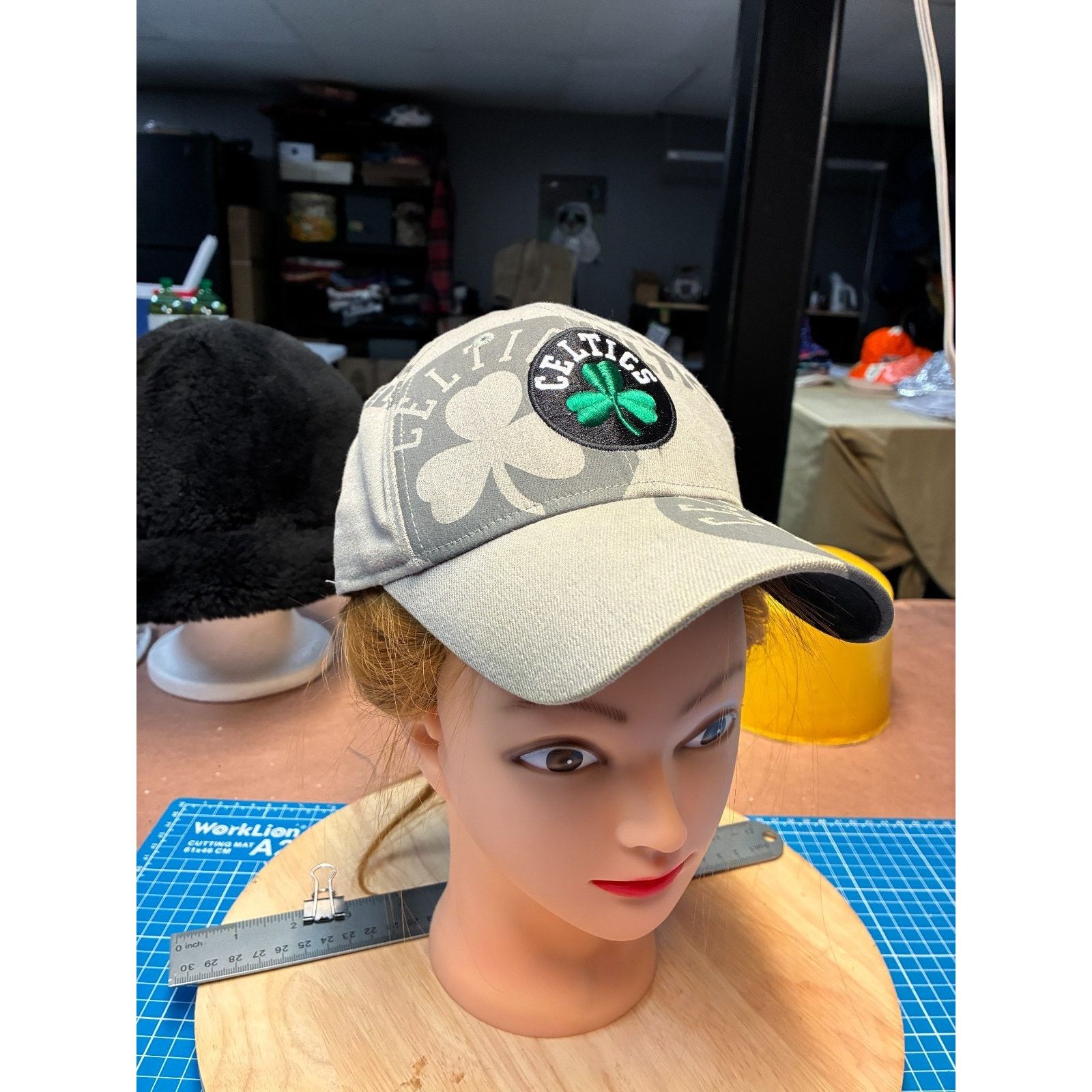 Adidas Boston Celtics Adidas Era Stretch Fit Hat Cap OSFM NBA Size ONE SIZE - 11 Thumbnail