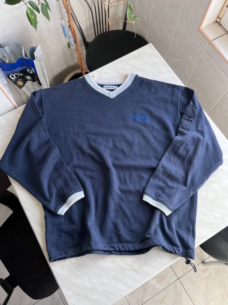 Apple Vintage 2003 Nokia 7600 phone promo merch Sweatshirt Y2K Size US M / EU 48-50 / 2 - 1 Thumbnail