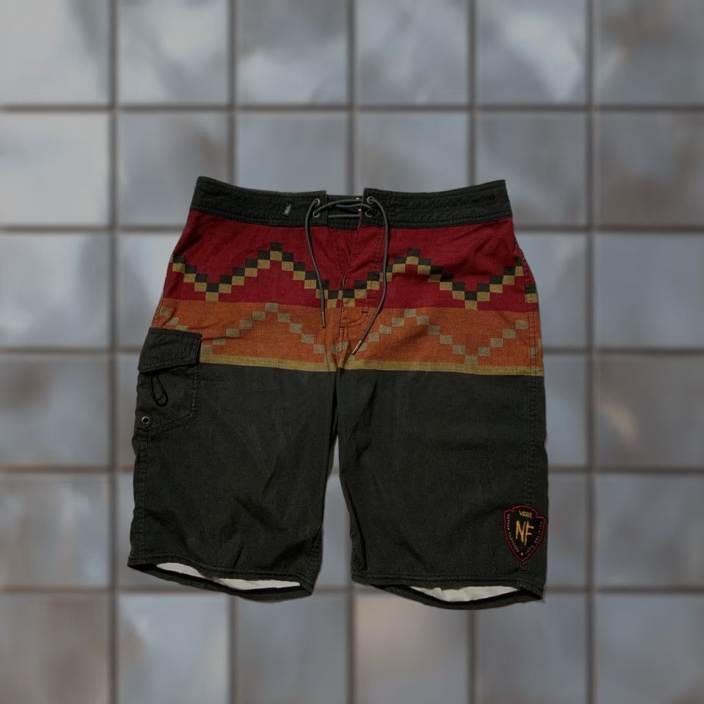 Vans VANS X Nathan Fletcher Into Oblivion Southwestern Aztec 10” Inseam Board Shorts Mens 32 Multicolor Board Size US 32 / EU 48 - 1 Thumbnail