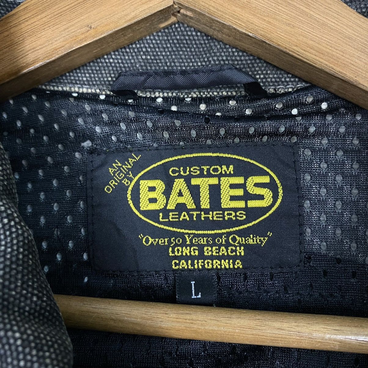 Japanese Brand 🔥VINTAGE BIKER JACKET CUSTOM BATES LEATHERS BIG LOGO Size US L / EU 52-54 / 3 - 24 Thumbnail