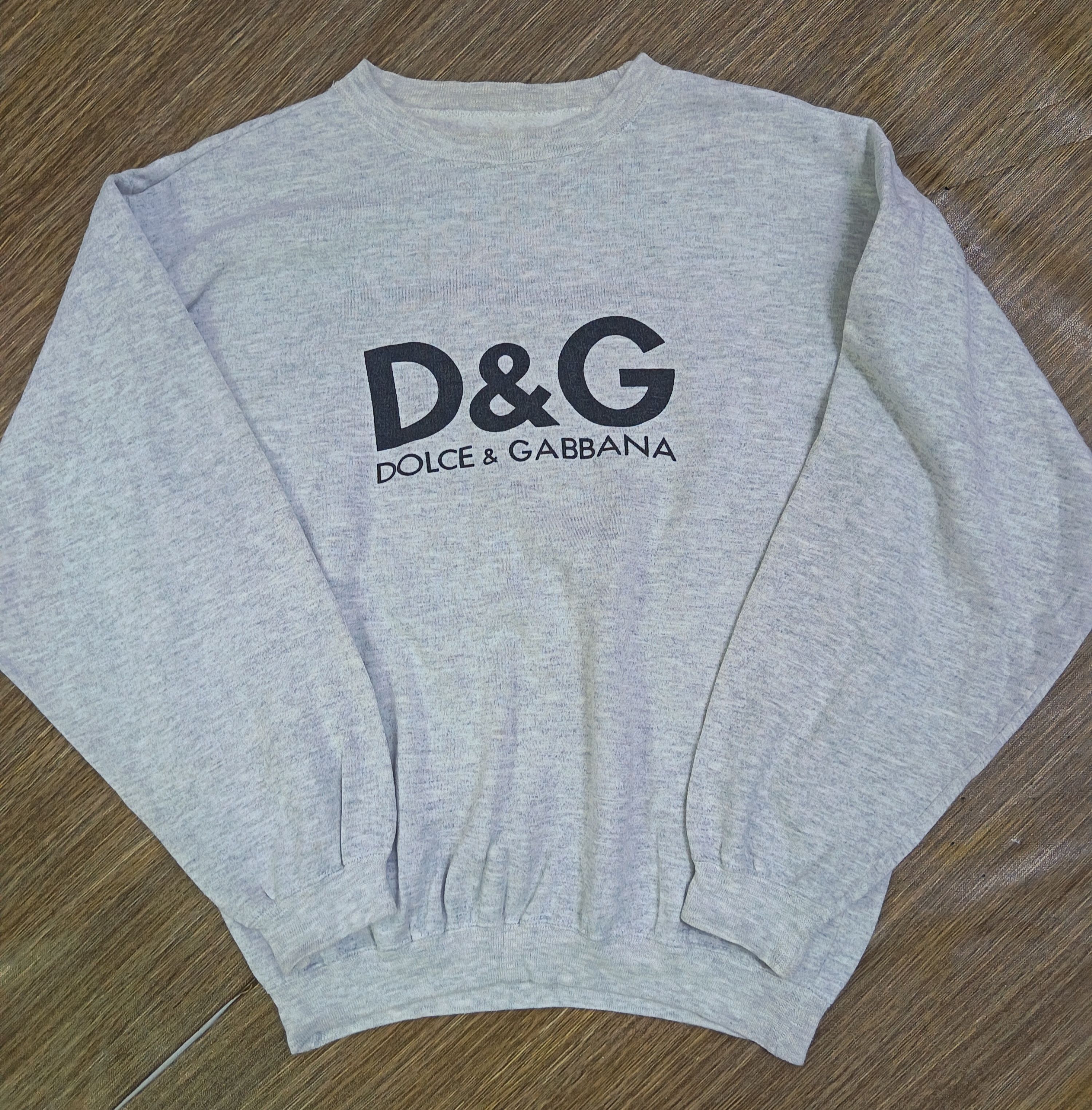 Dolce & Gabbana Vintage Dolce & Gabbana sweatshirt Size L / US 10 / IT 46 - 1 Thumbnail