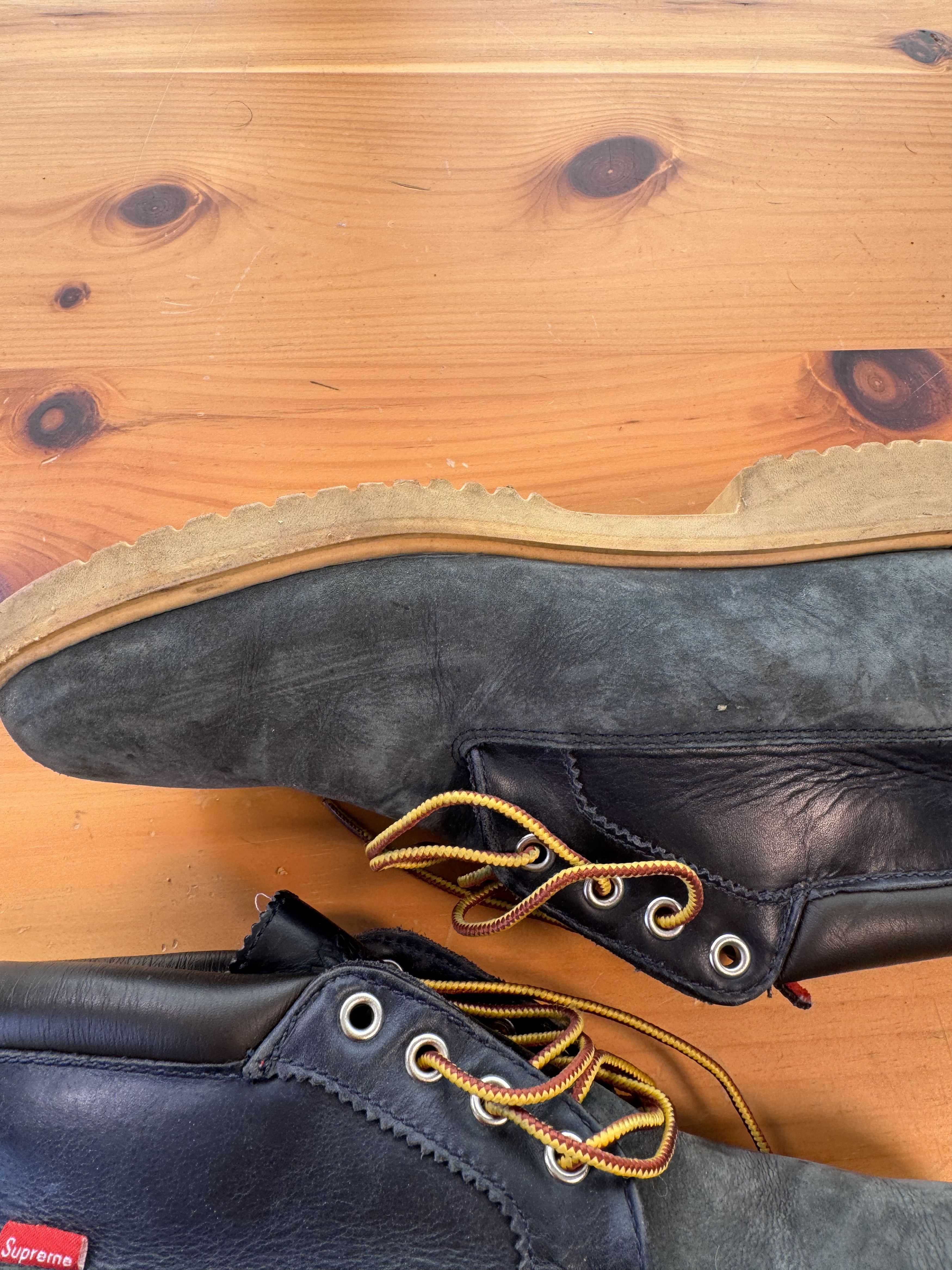 Supreme × Timberland Supreme FW2012 Timberland chukka mid navy blue Size US 9 / EU 42 - 5 Thumbnail