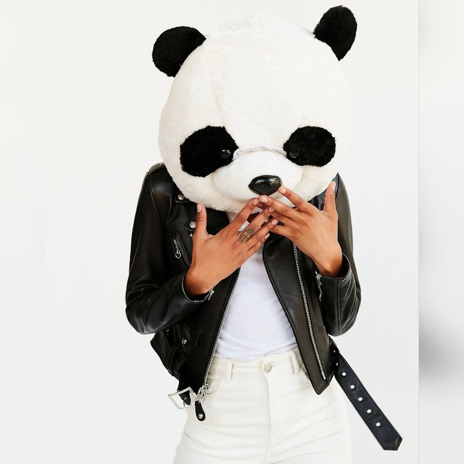 Urban Outfitters White | URBAN OUTFITTERS | Giant Panda Head Size ONE SIZE - 5 Thumbnail