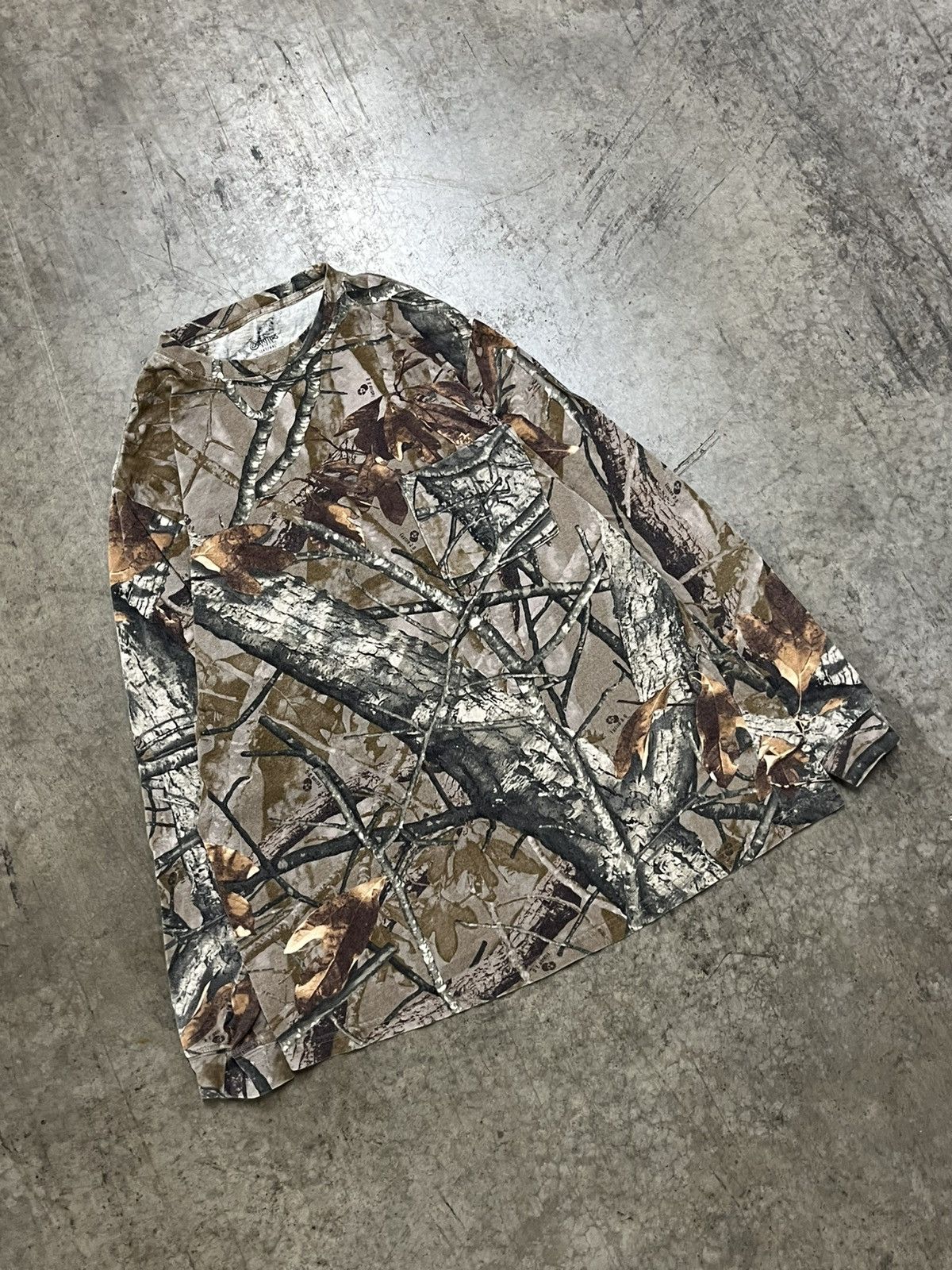 Realtree × Vintage Realtree camo longsleeve tee shirt vintage streetwear hype Size US L / EU 52-54 / 3 - 2 Thumbnail