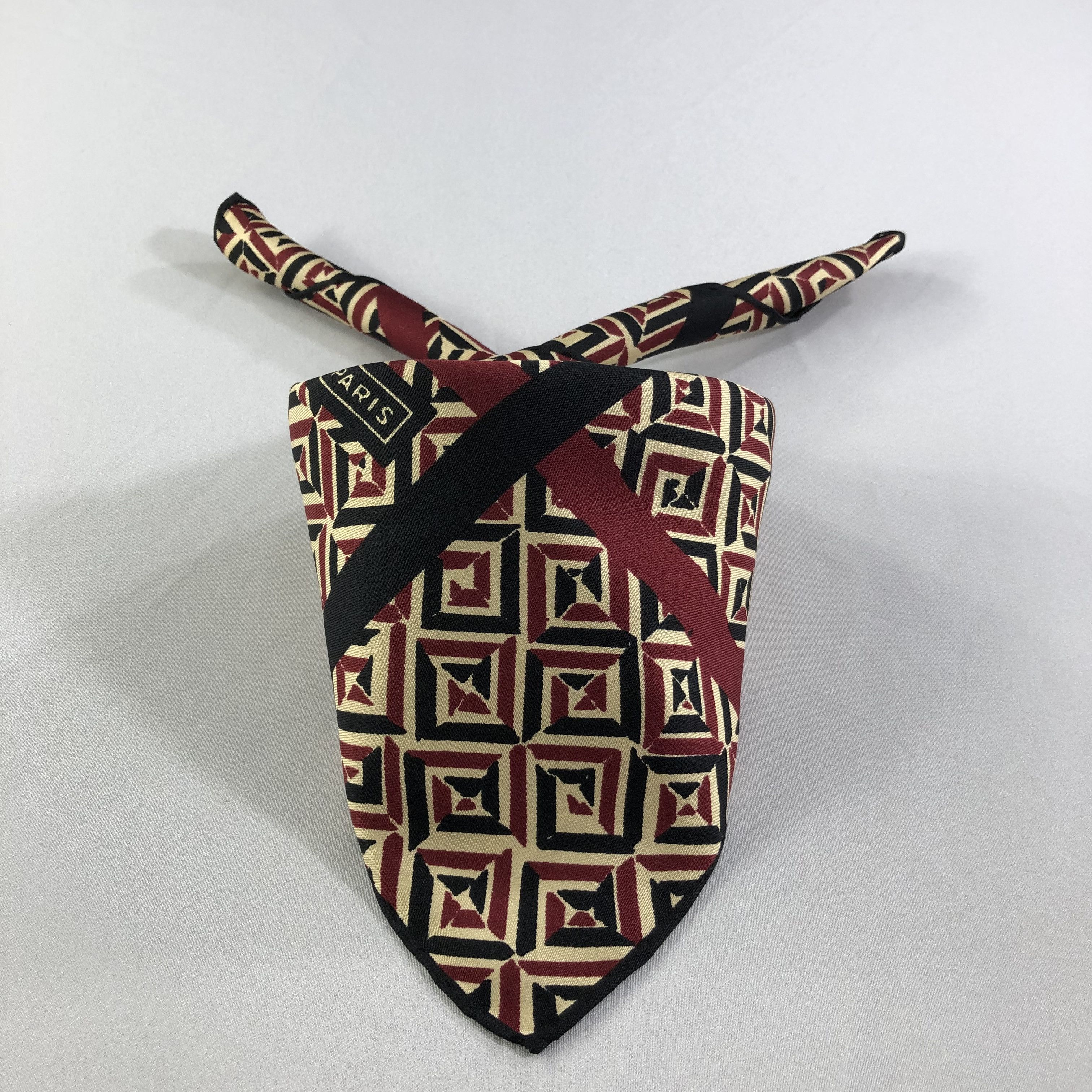 Lanvin Lanvin Silk Handkerchief Neckerchief Bandana H1971 Size ONE SIZE - 1 Thumbnail