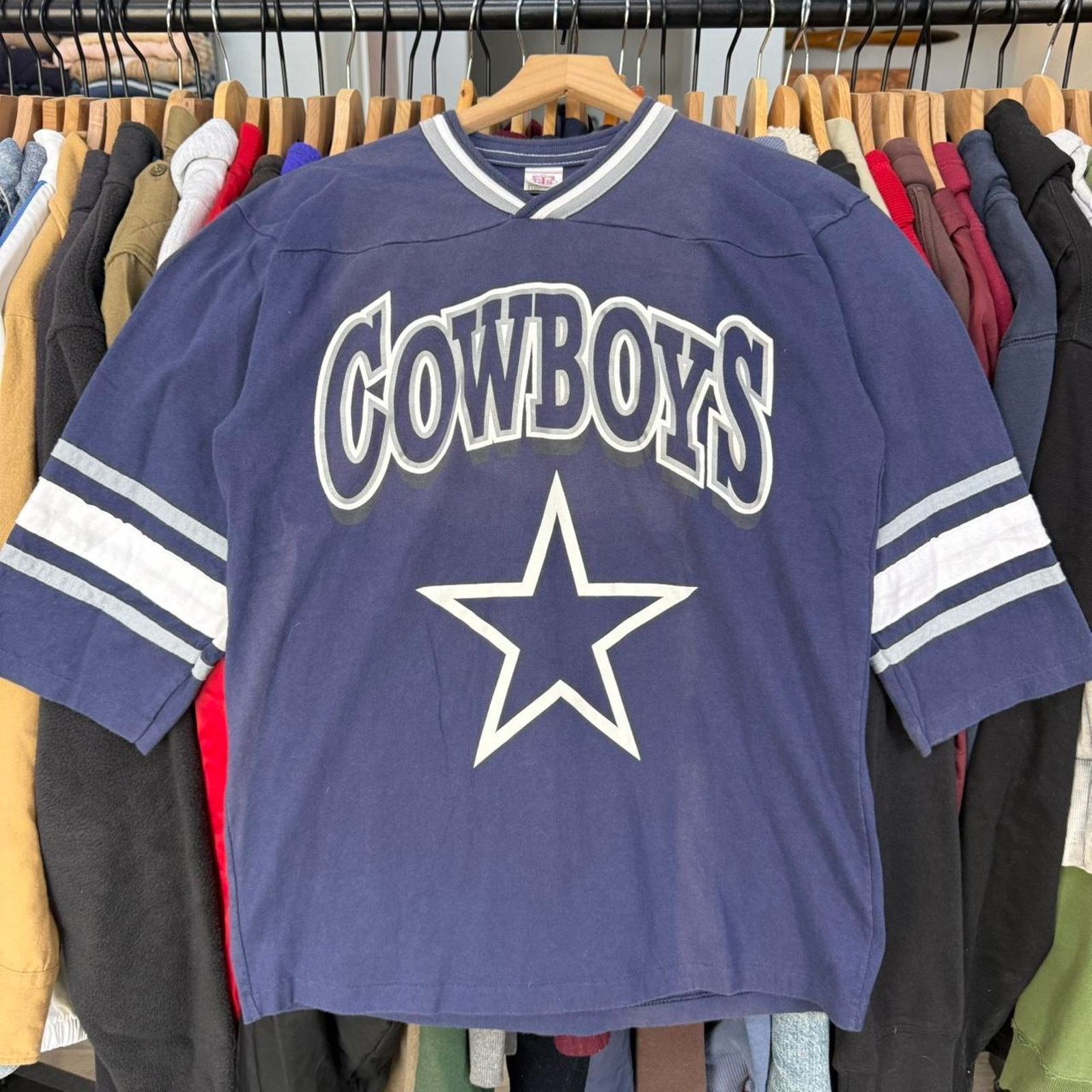 Other Vintage 90s Boys Dallas Cowboys 3/4 Sleeve T-Shirt Size US S / EU 44-46 / 1 - 1 Thumbnail