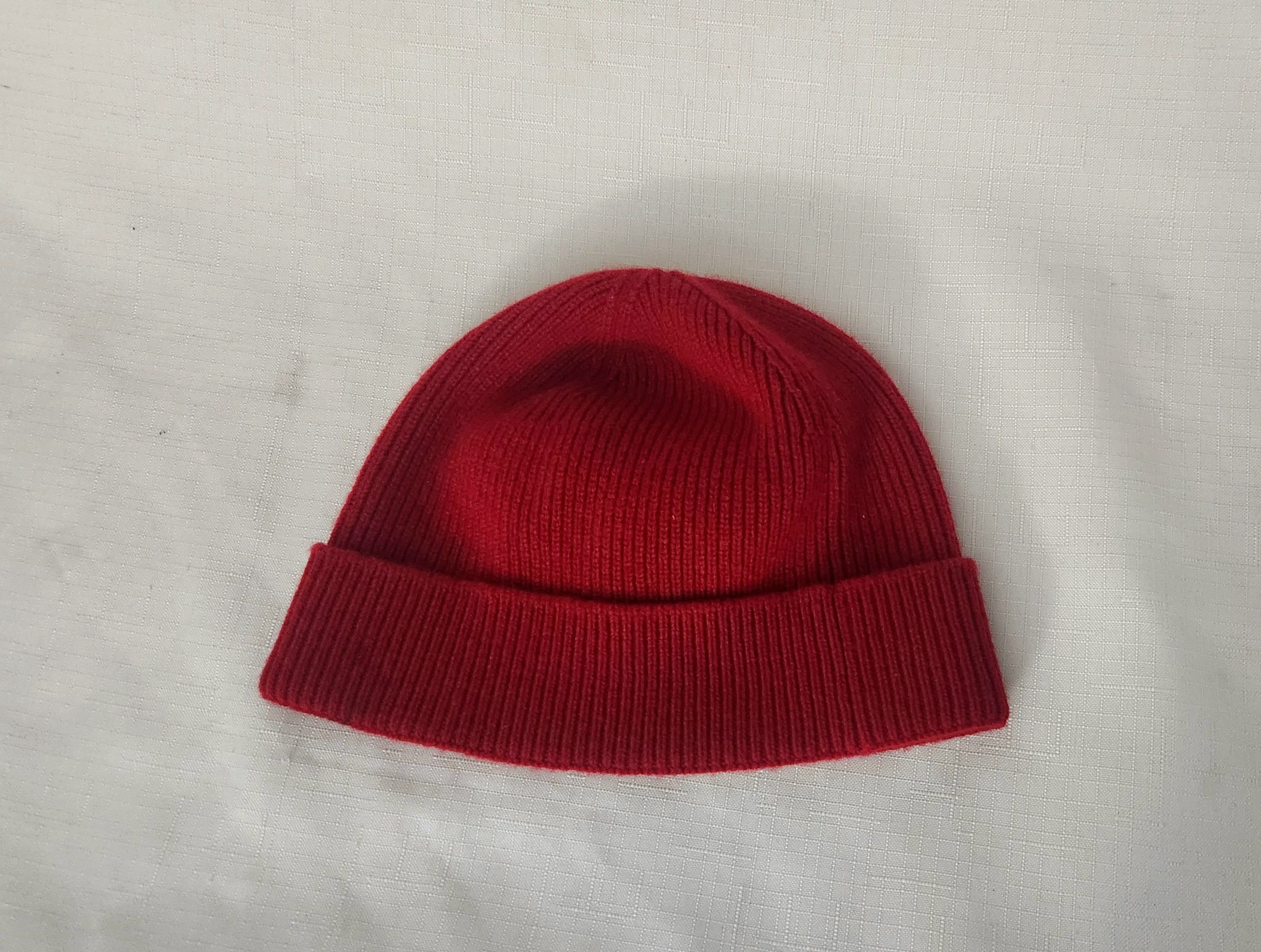Lacoste LACOSTE Men's Hat Red Ribbed 100% Wool Knit Logo Beanie OSFA Size ONE SIZE - 3 Thumbnail